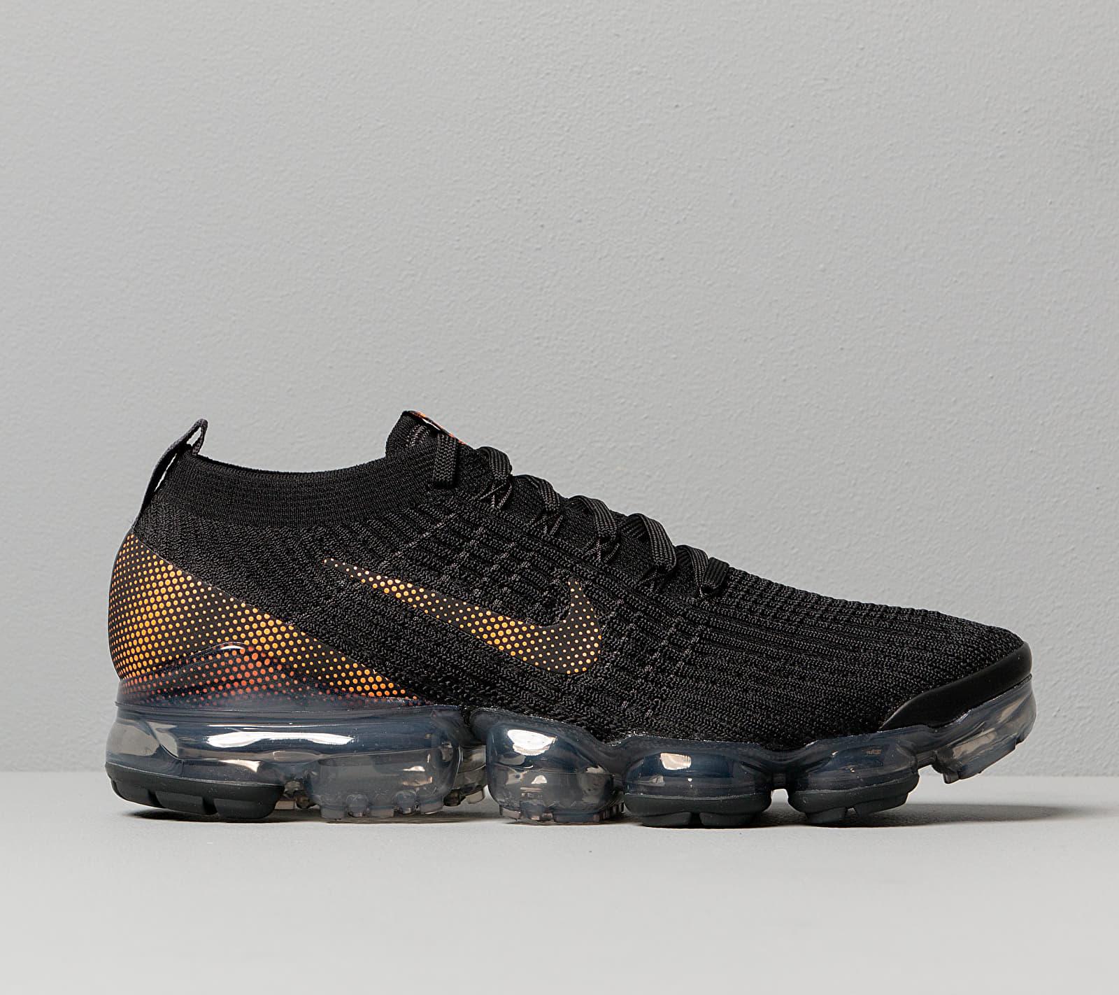 Nike Air Vapormax Flyknit 3 Black/ Total Orange-dk Smoke Grey for Men | Lyst