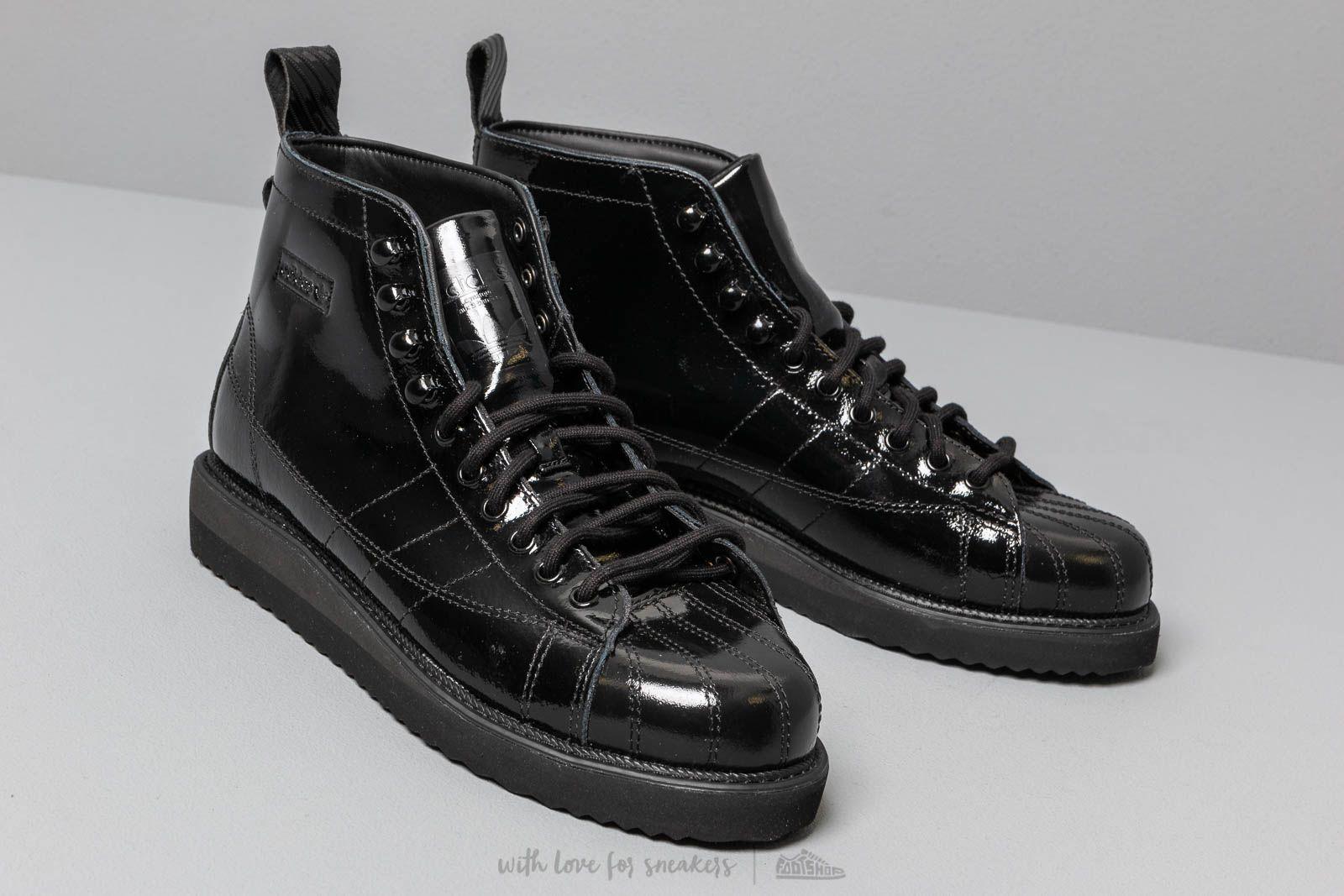adidas core black superstar