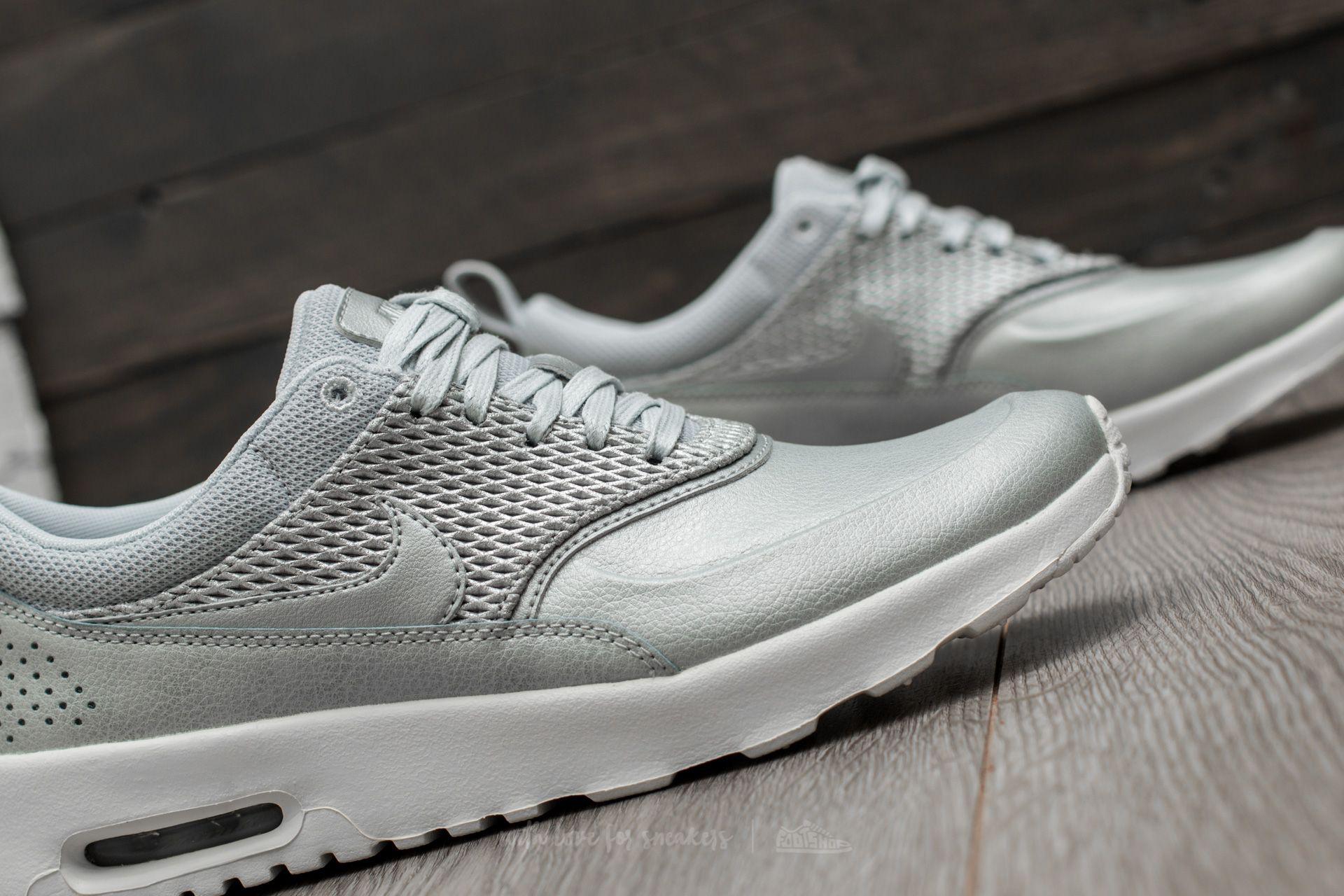 Nike Leather Wmns Air Max Thea Premium Lea Metallic ...
