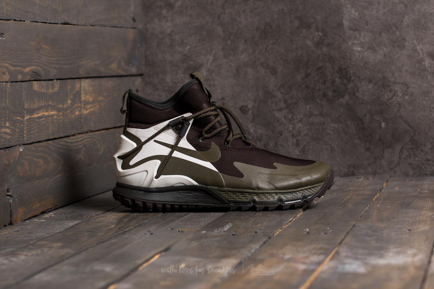 Nike Terra Sertig prijs