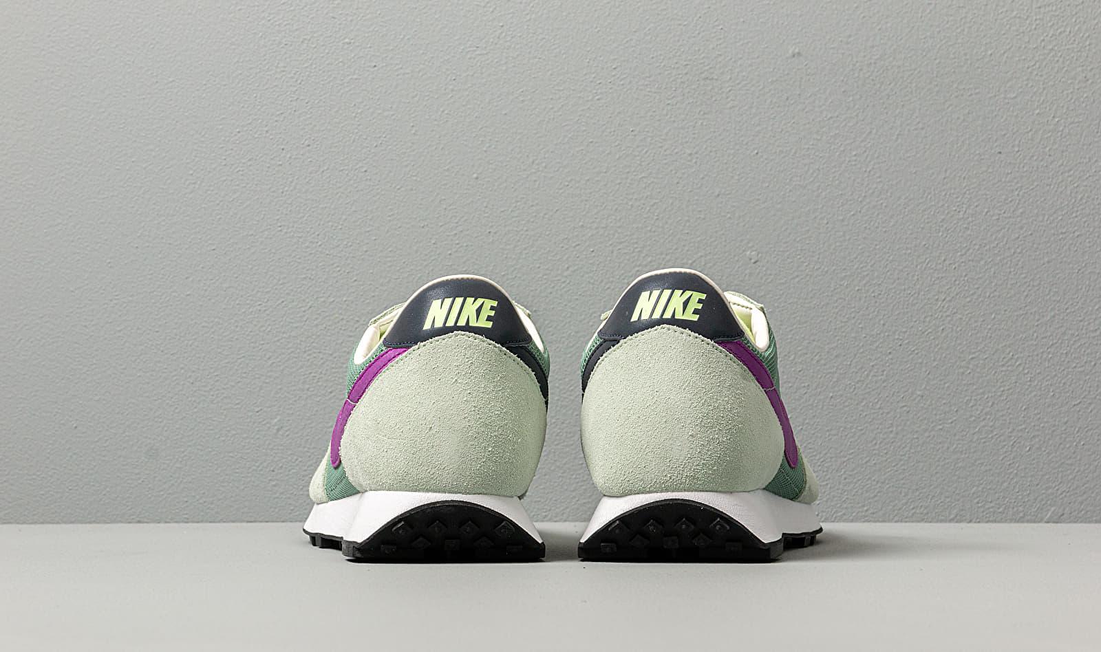 nike daybreak silver pine