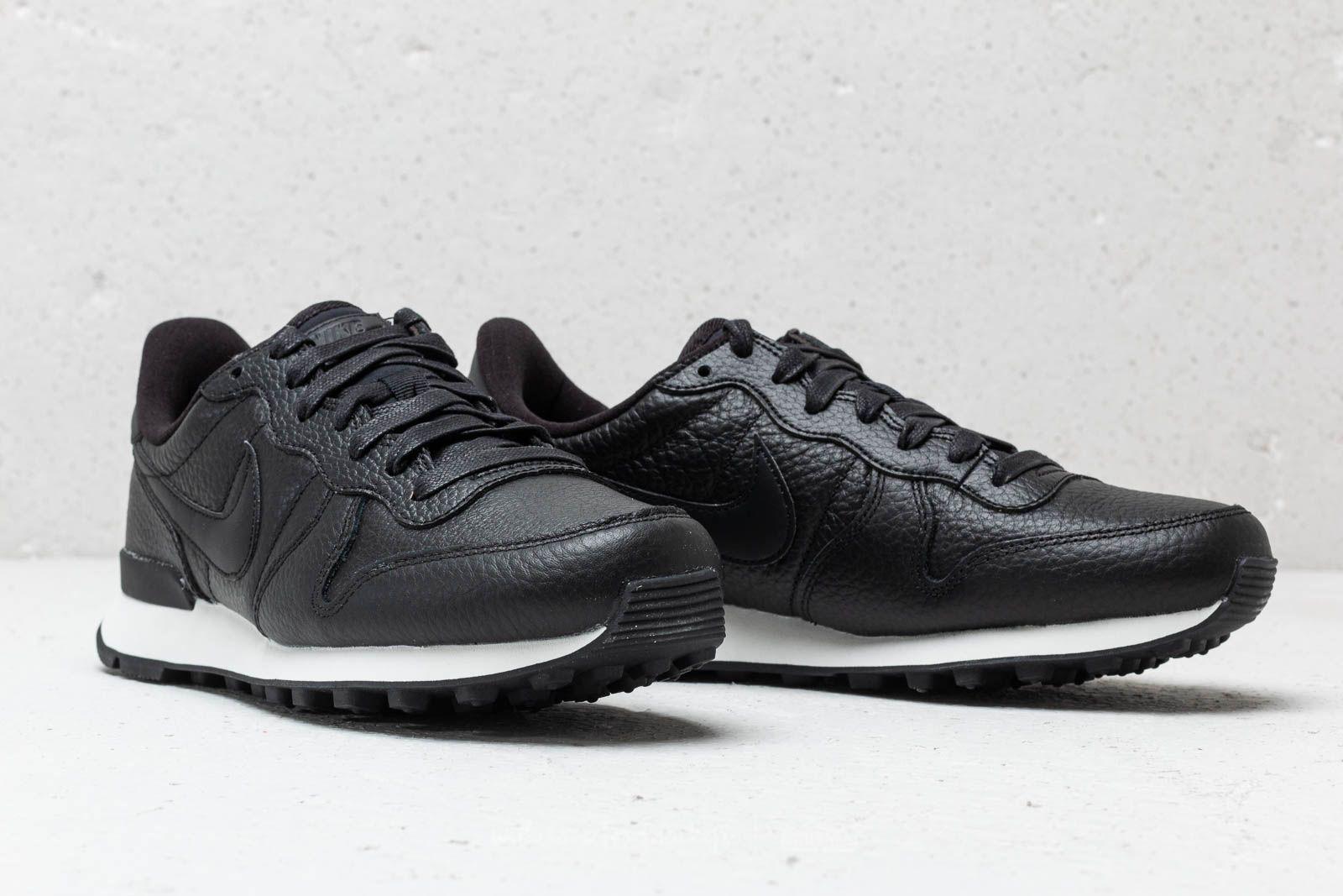 nike w internationalist nike w internationalist