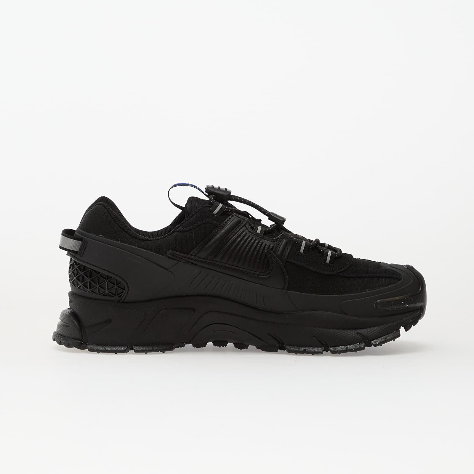 Baskets zoom vomero roam black/ black-black-racer blue eur 36 Nike