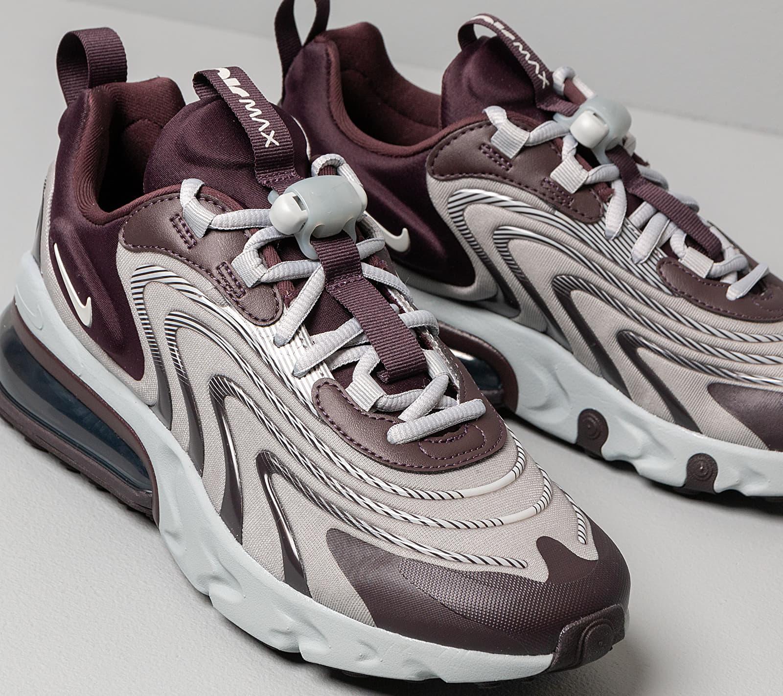 270 react eng foot locker