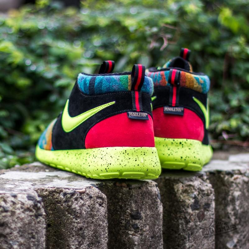 Nike Roshe One Mid Winter Pendleton (gs 
