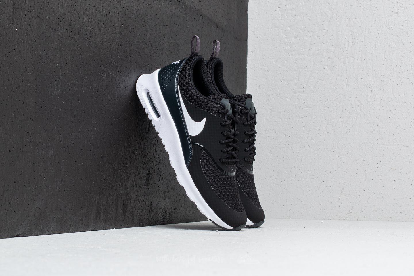 nike thea premium black