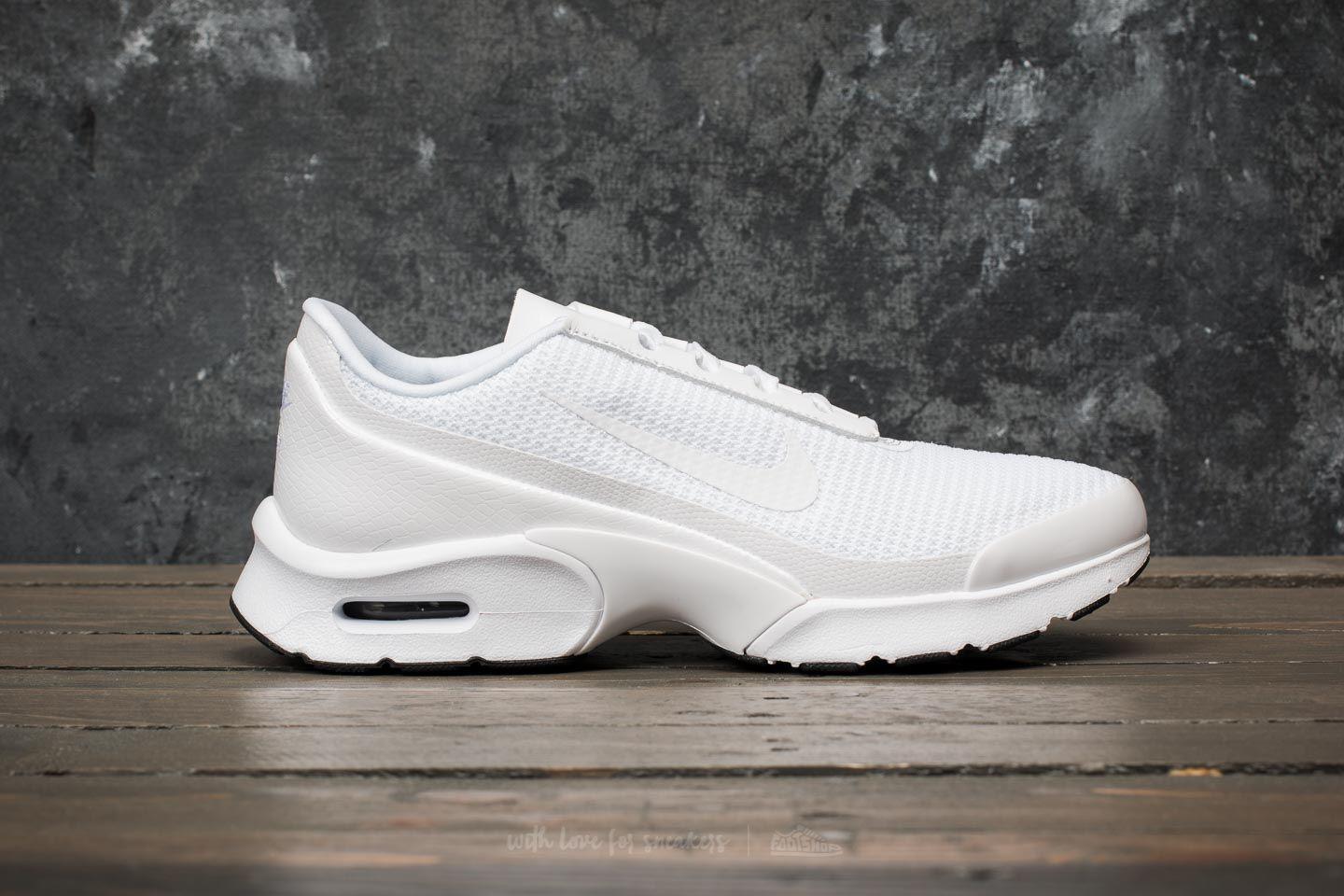 nike jewell white