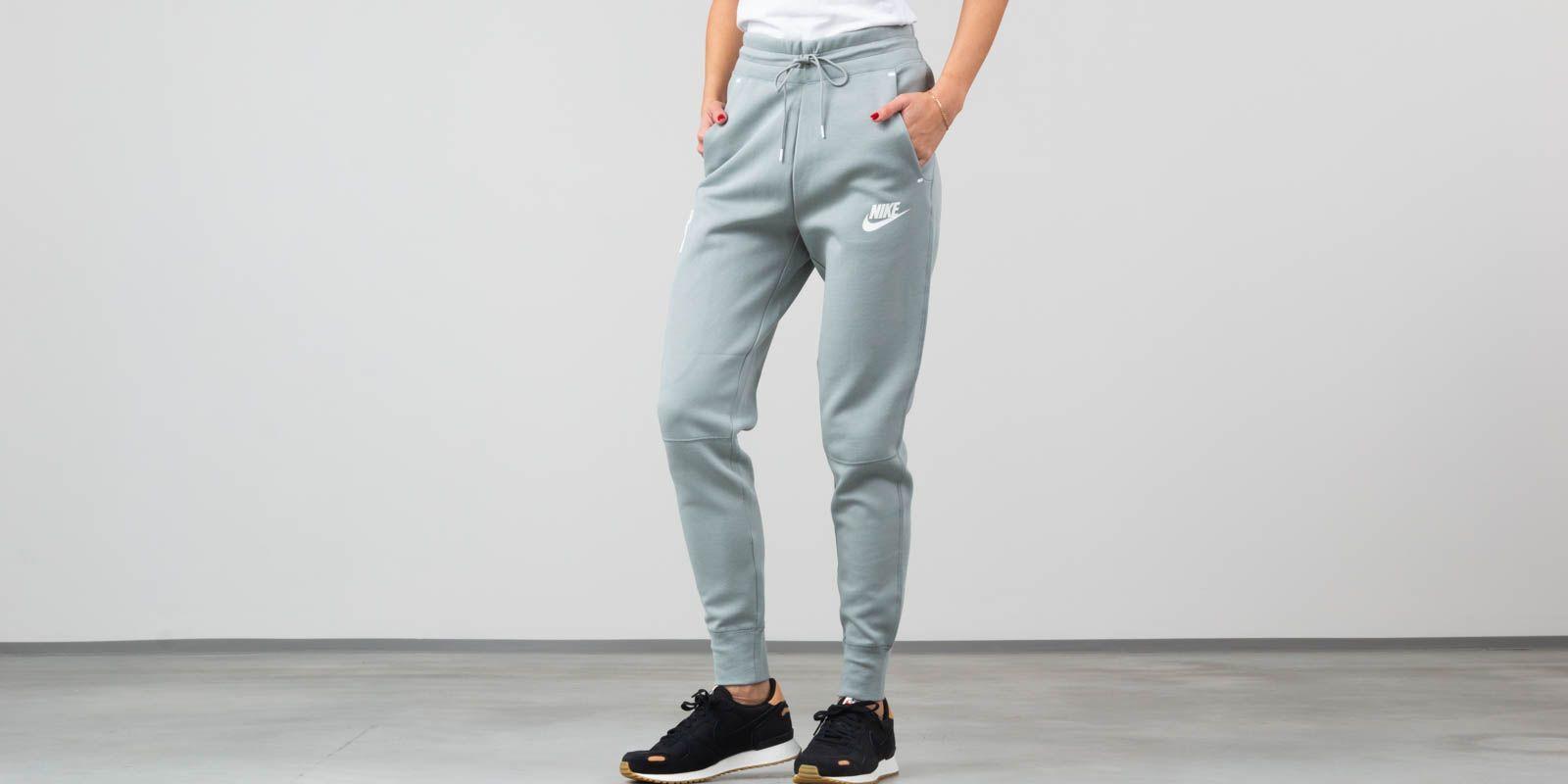 green nike tech pants