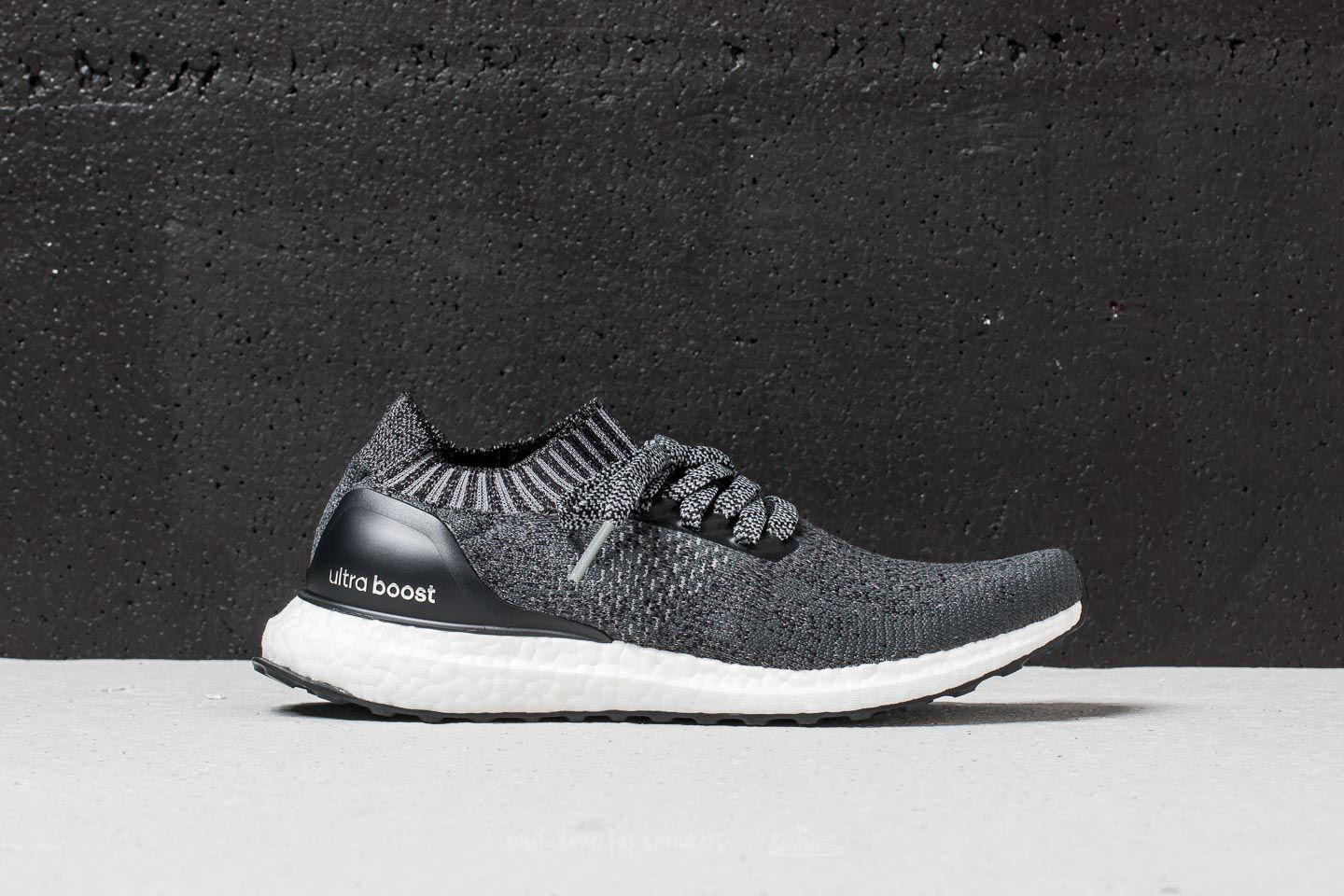 ultra boost uncaged carbon core black