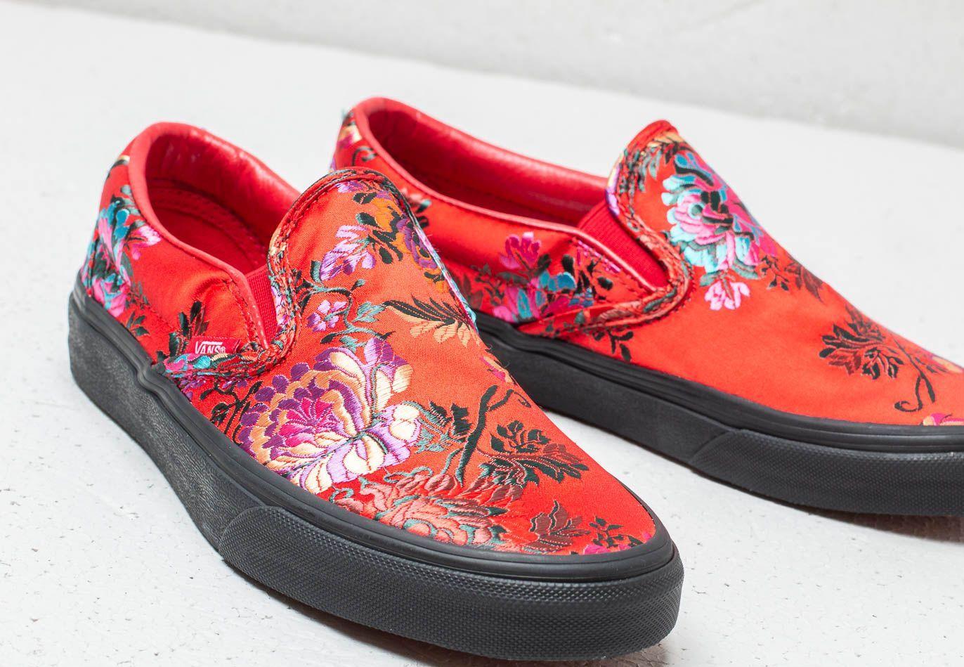 Vans Canvas Classic Slip On Festival Satin Red Black Lyst