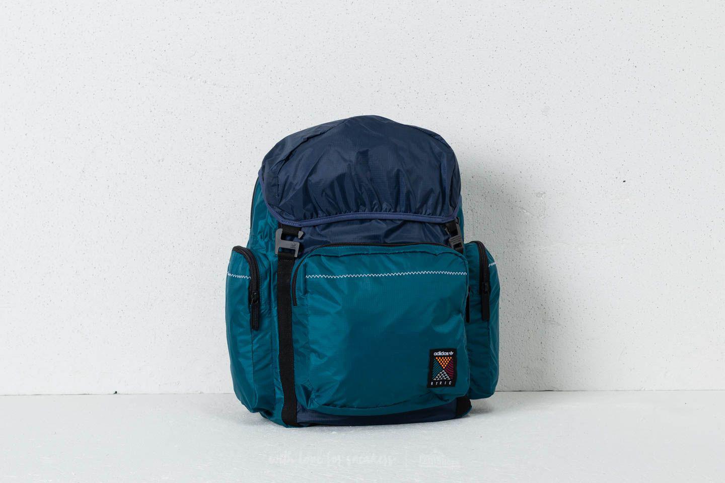 atric classic backpack