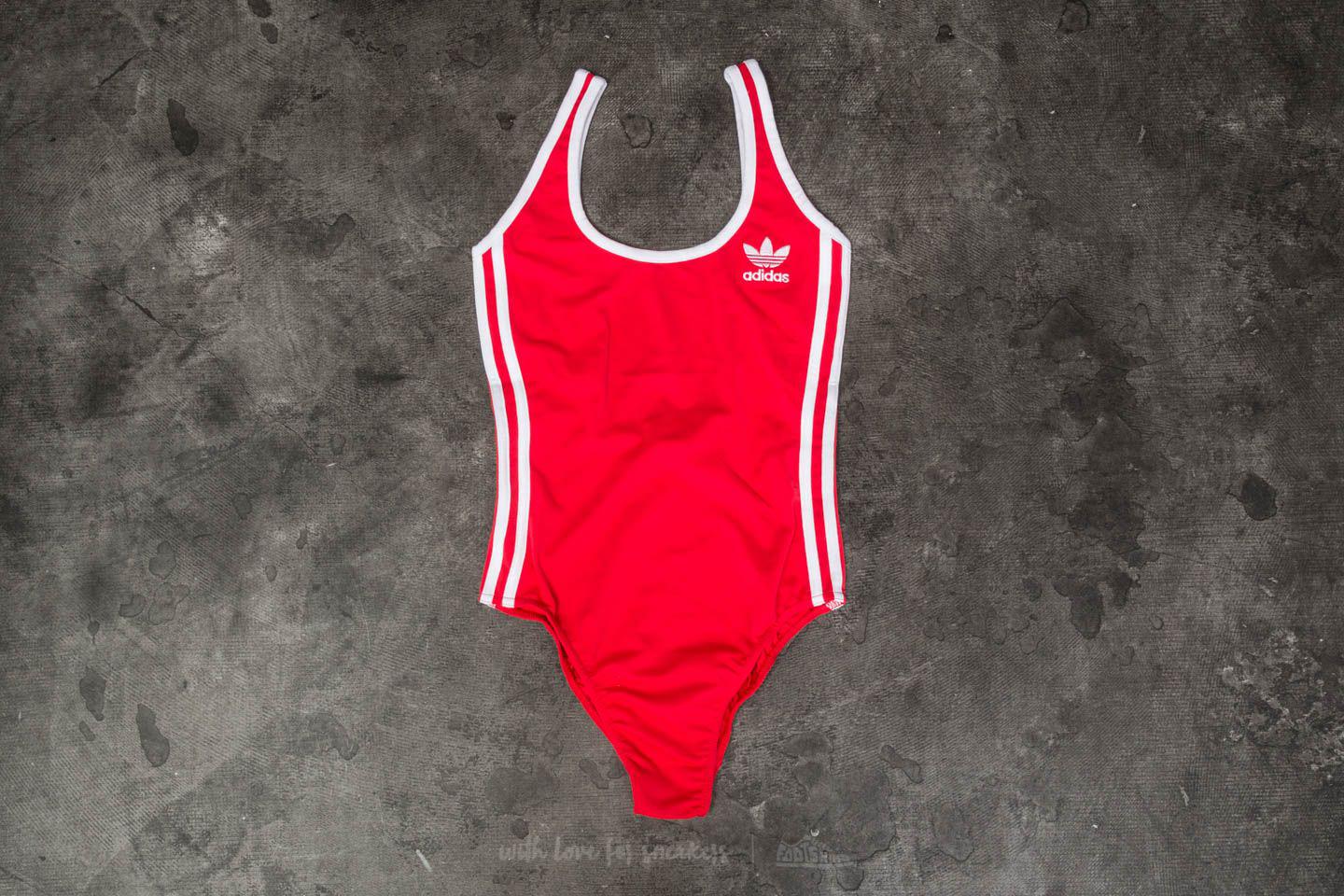 adidas body red