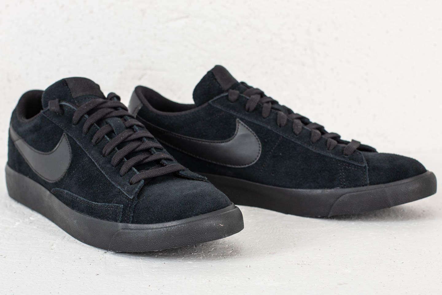 nike blazer low le black