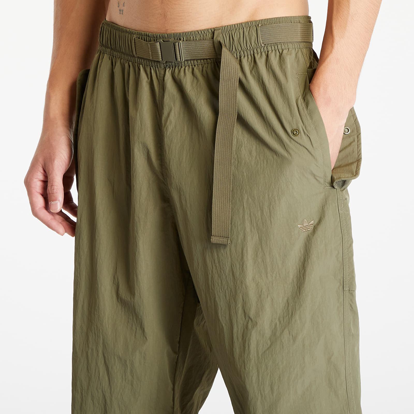 adidas Originals Adventure Cargo Pants Olive Strata in Green for Men | Lyst