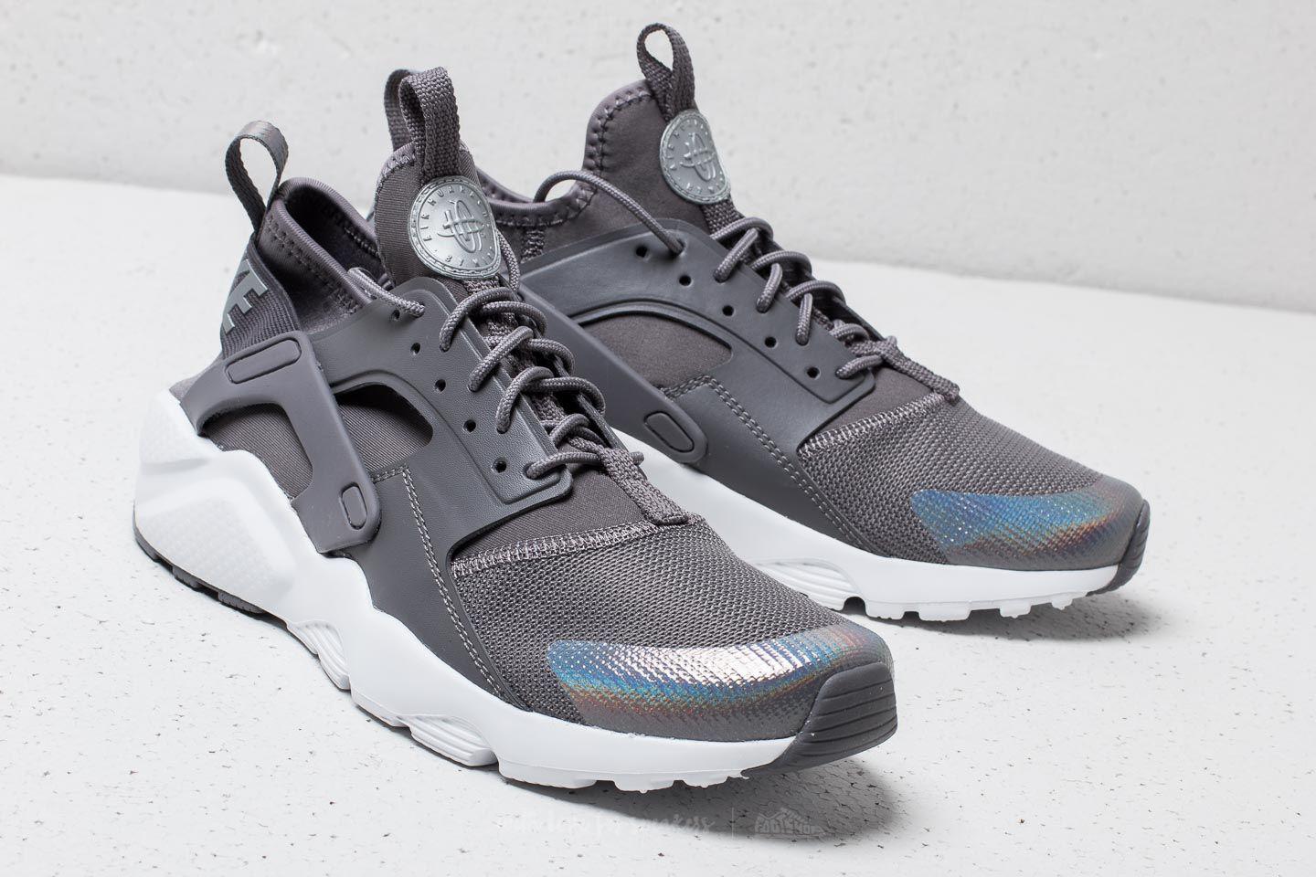 nike huarache run ultra gs nike huarache run ultra gs