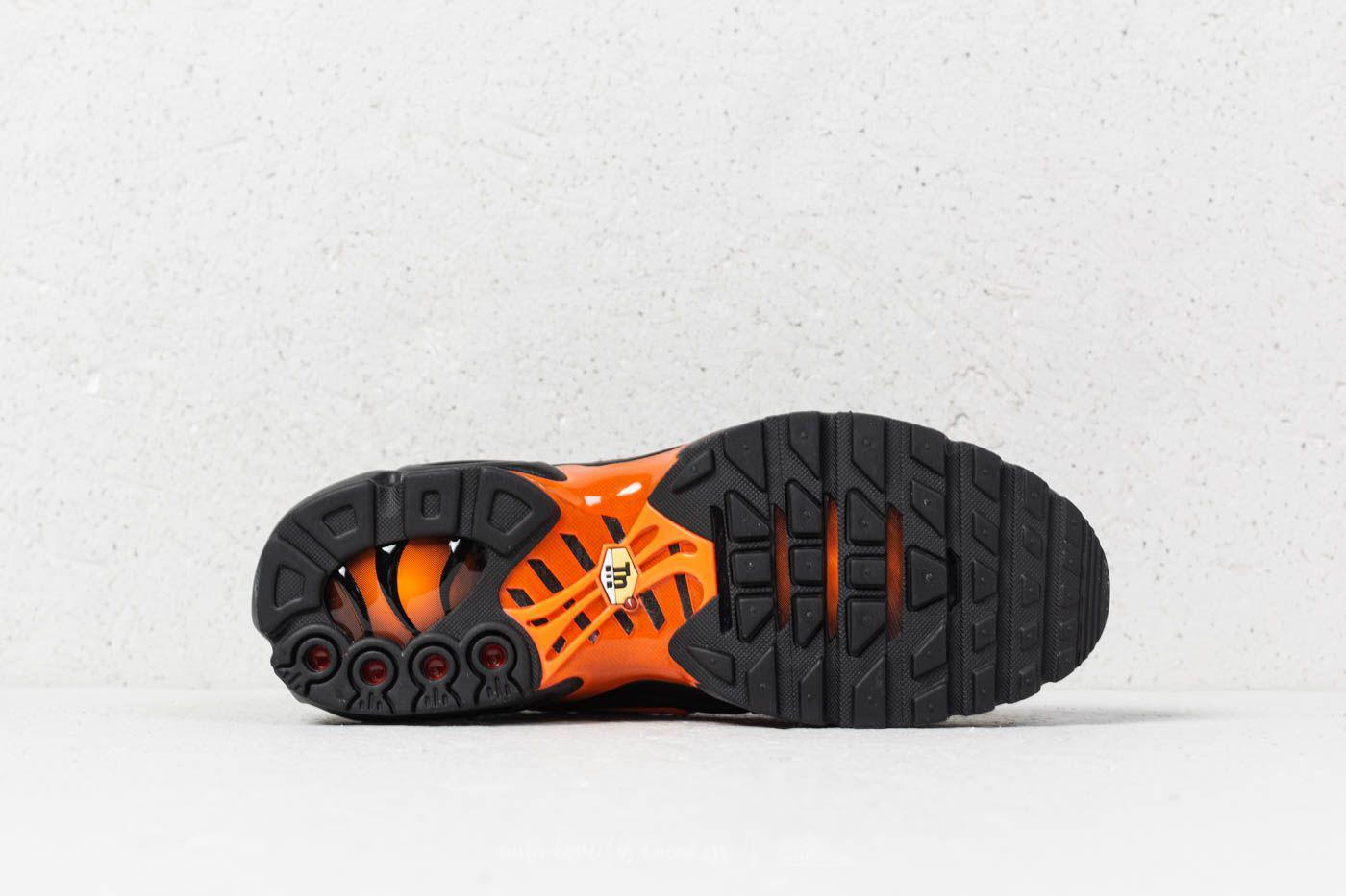 Nike Rubber Air Max Plus Tn Se Black/ Total Orange for Men | Lyst