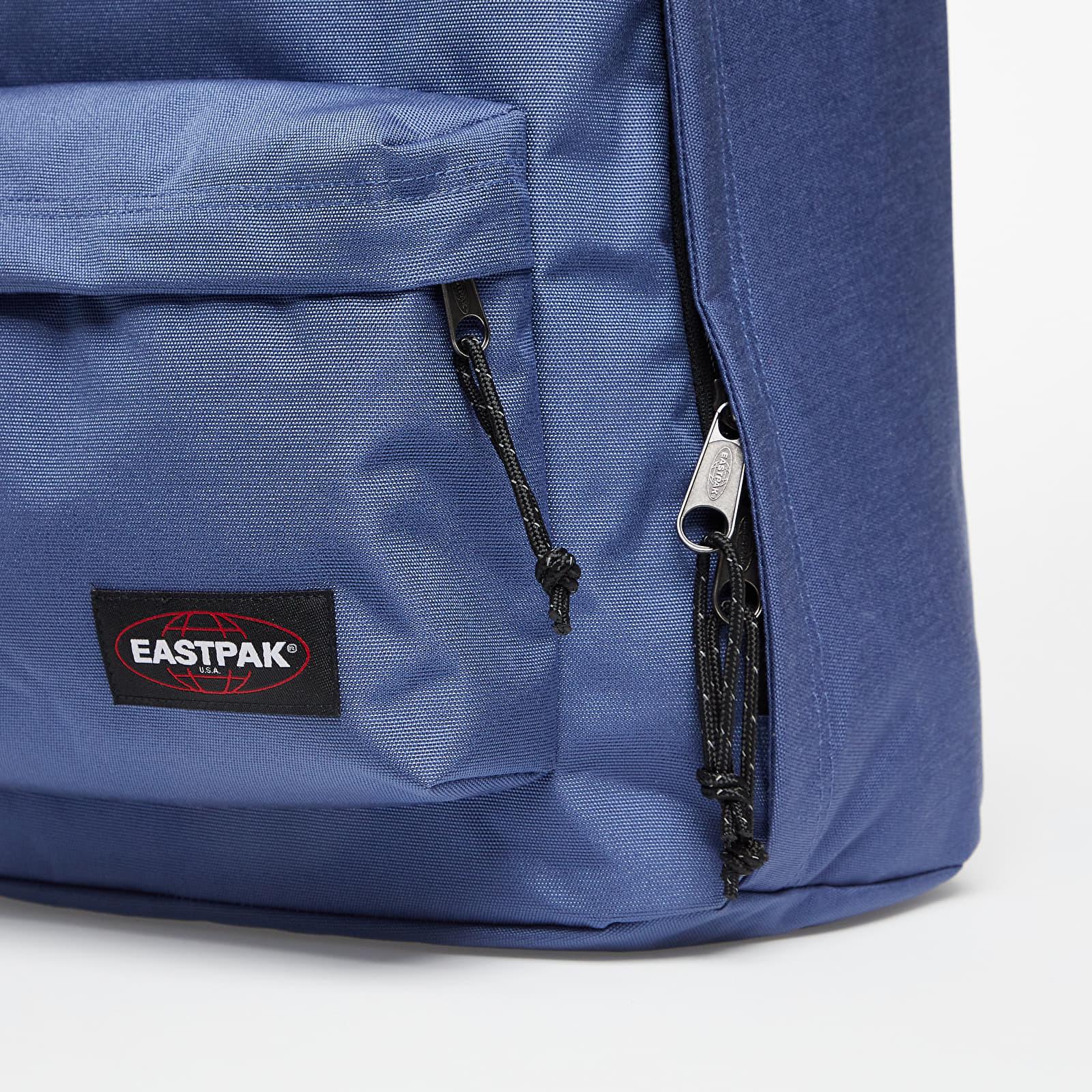 Giftig Hong Kong ondernemer Eastpak Out Of Office Backpack Powder Pilot in Blue | Lyst