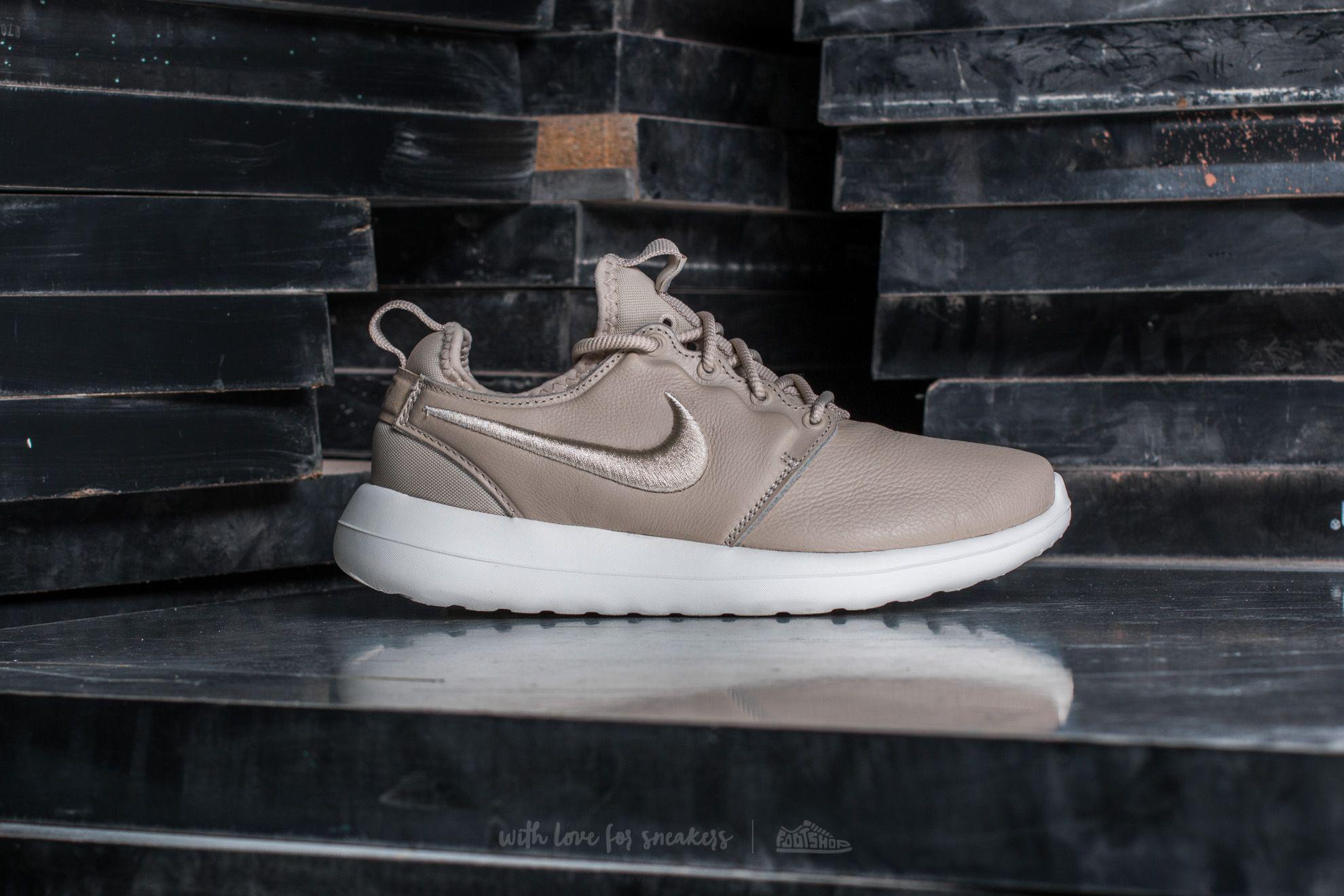 nike wmns roshe two