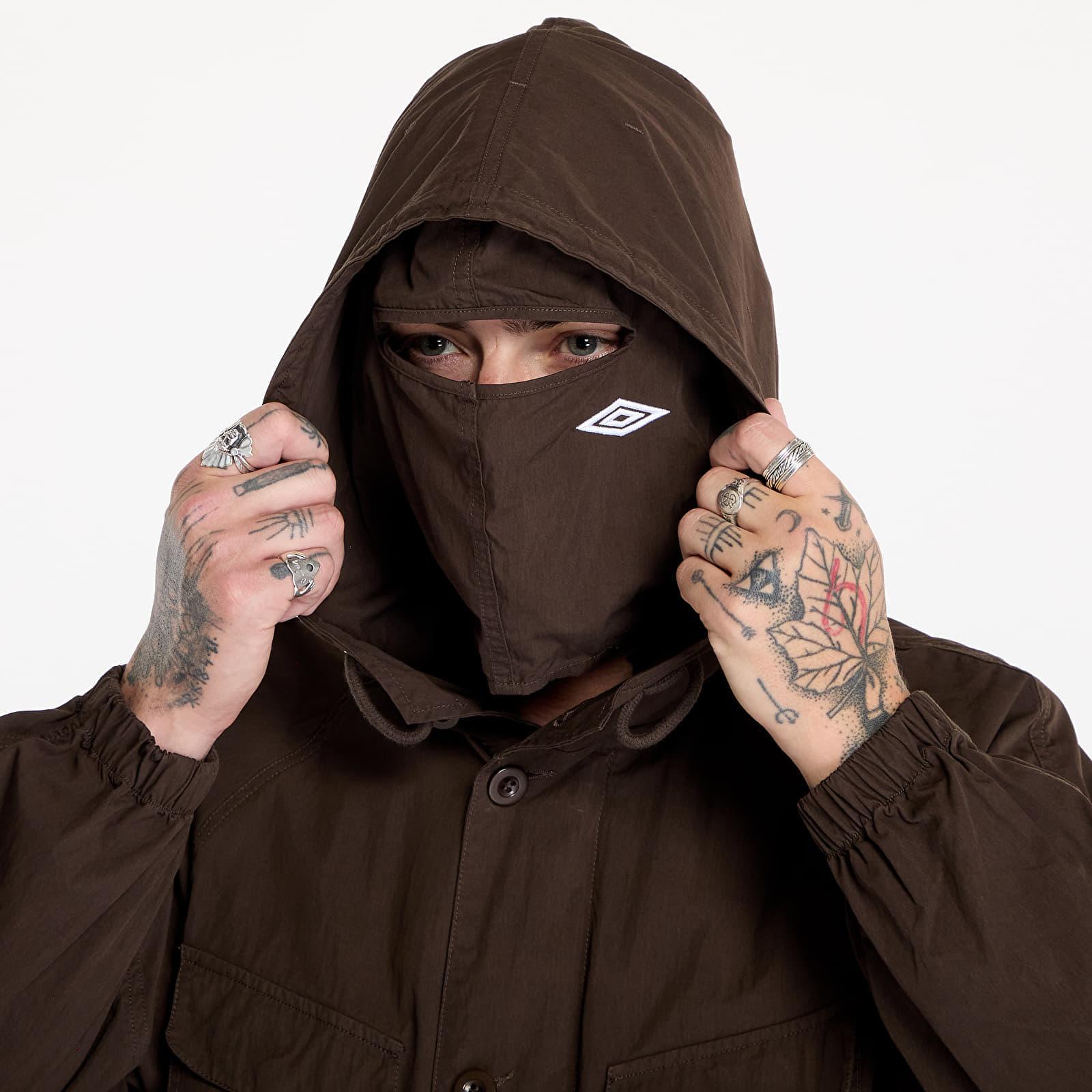 【UMBRO】 UMB X SLAM JAM MASK OG LOGO HOODIE BROWN Umbro Jacket By Slam Jam Masked Field Jacket in Brown for