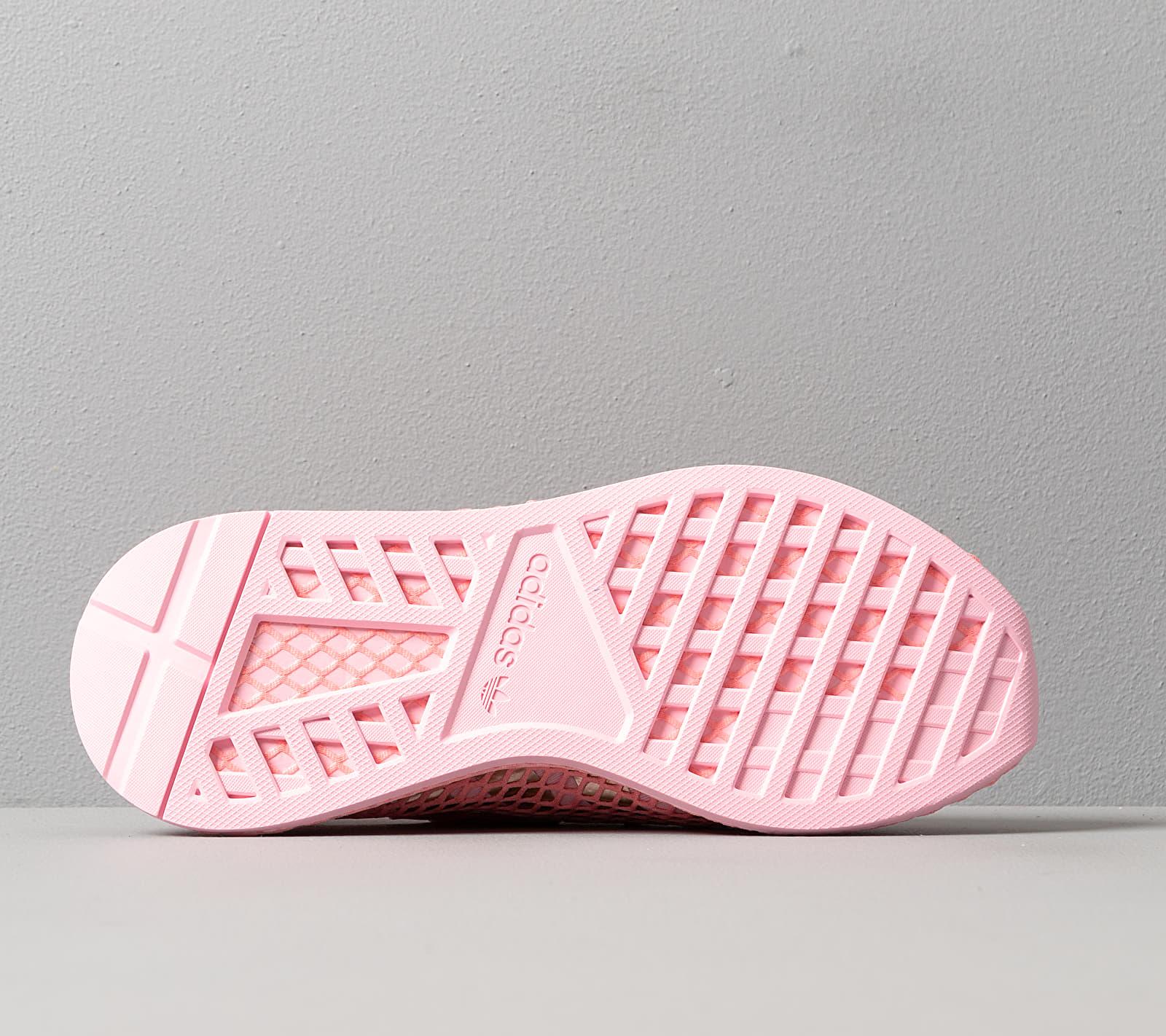 deerupt runner neon pink