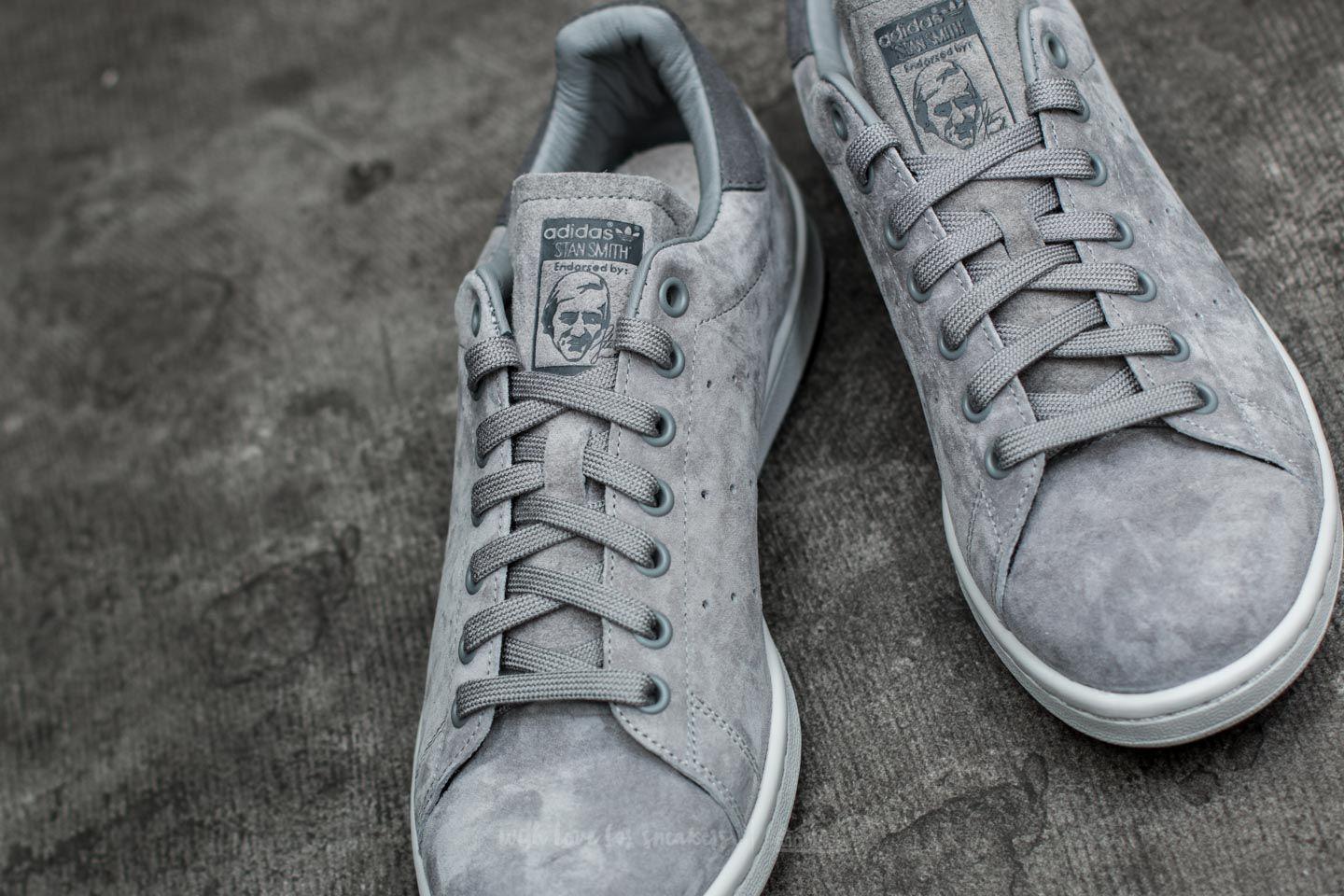 stan smith grey four