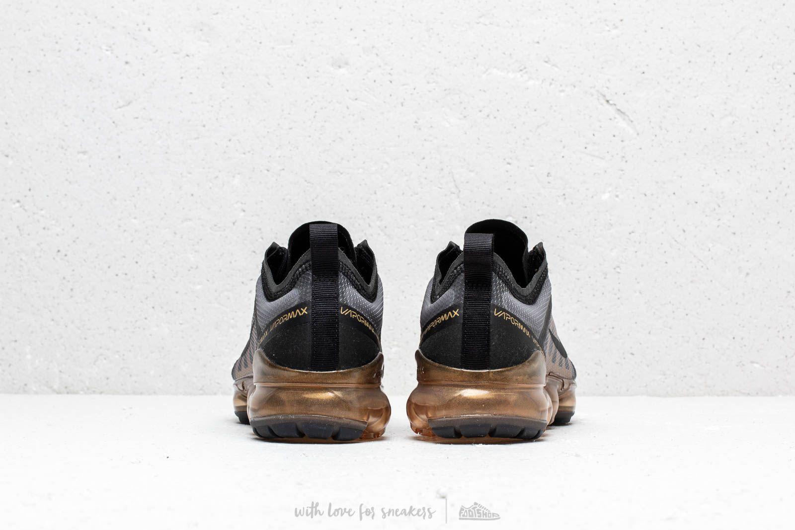 Nike Air Vapormax 2019 Black/ Black-metallic Gold for Men - Lyst