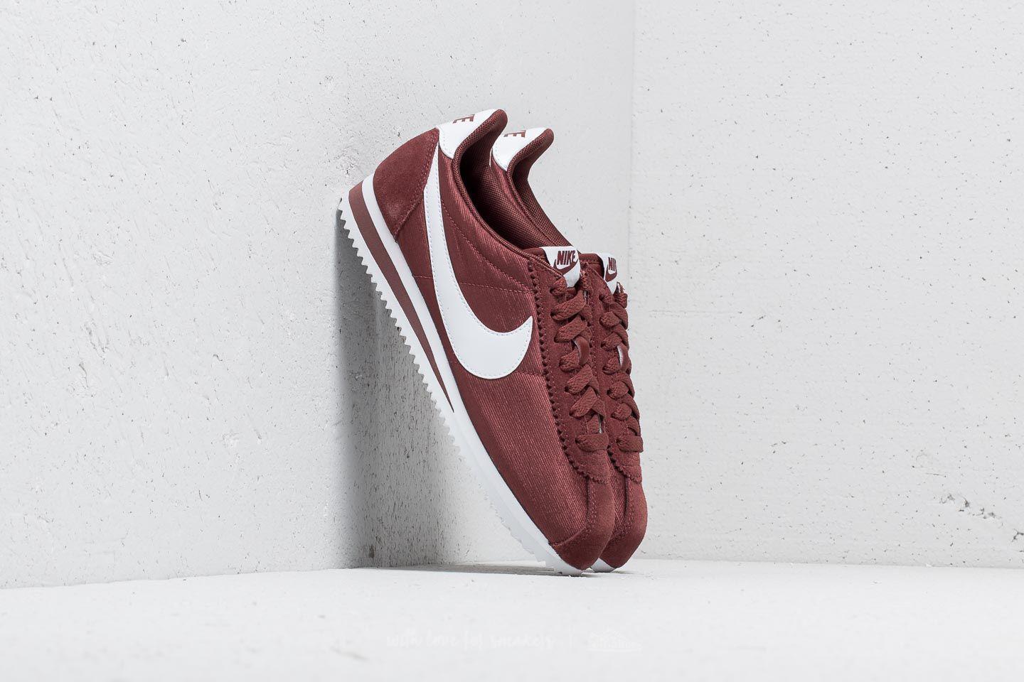 nike cortez nylon red