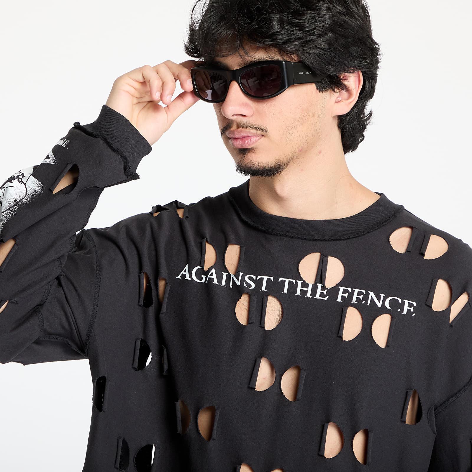 【関税込み】Umbro ブラック 'Against The Fence' LS Tシャツ Umbro - Against The Fence Longsleeve T-shirt | HBX