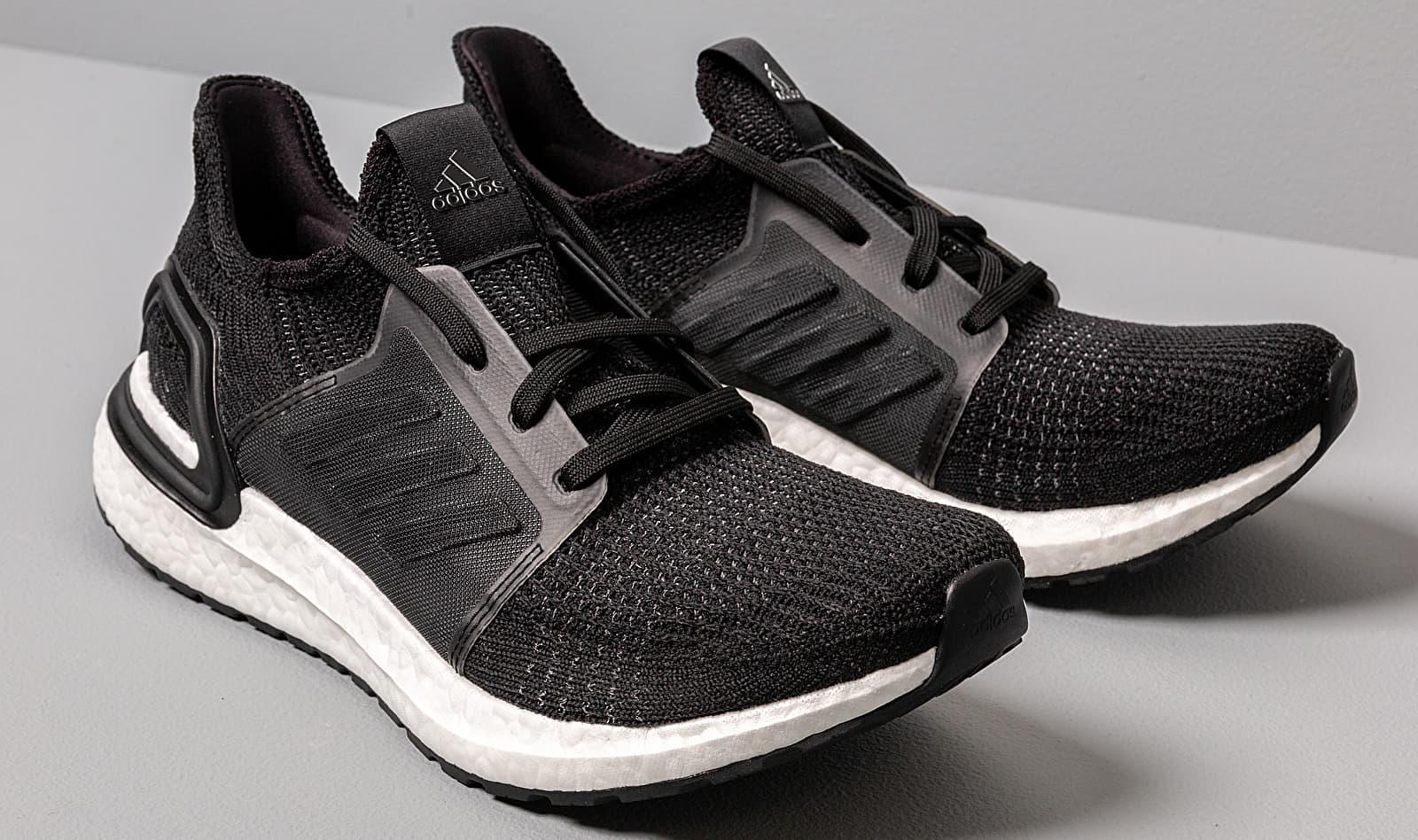 ultraboost 19 core black