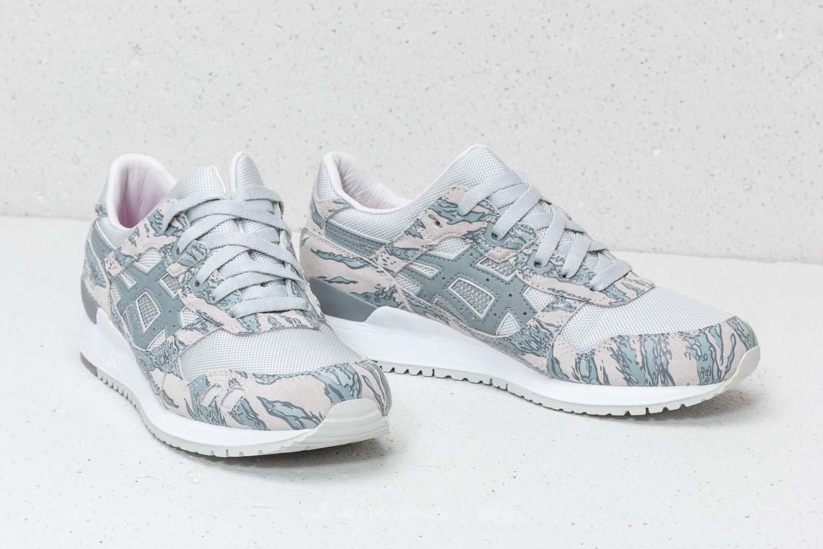 asics atmos solebox