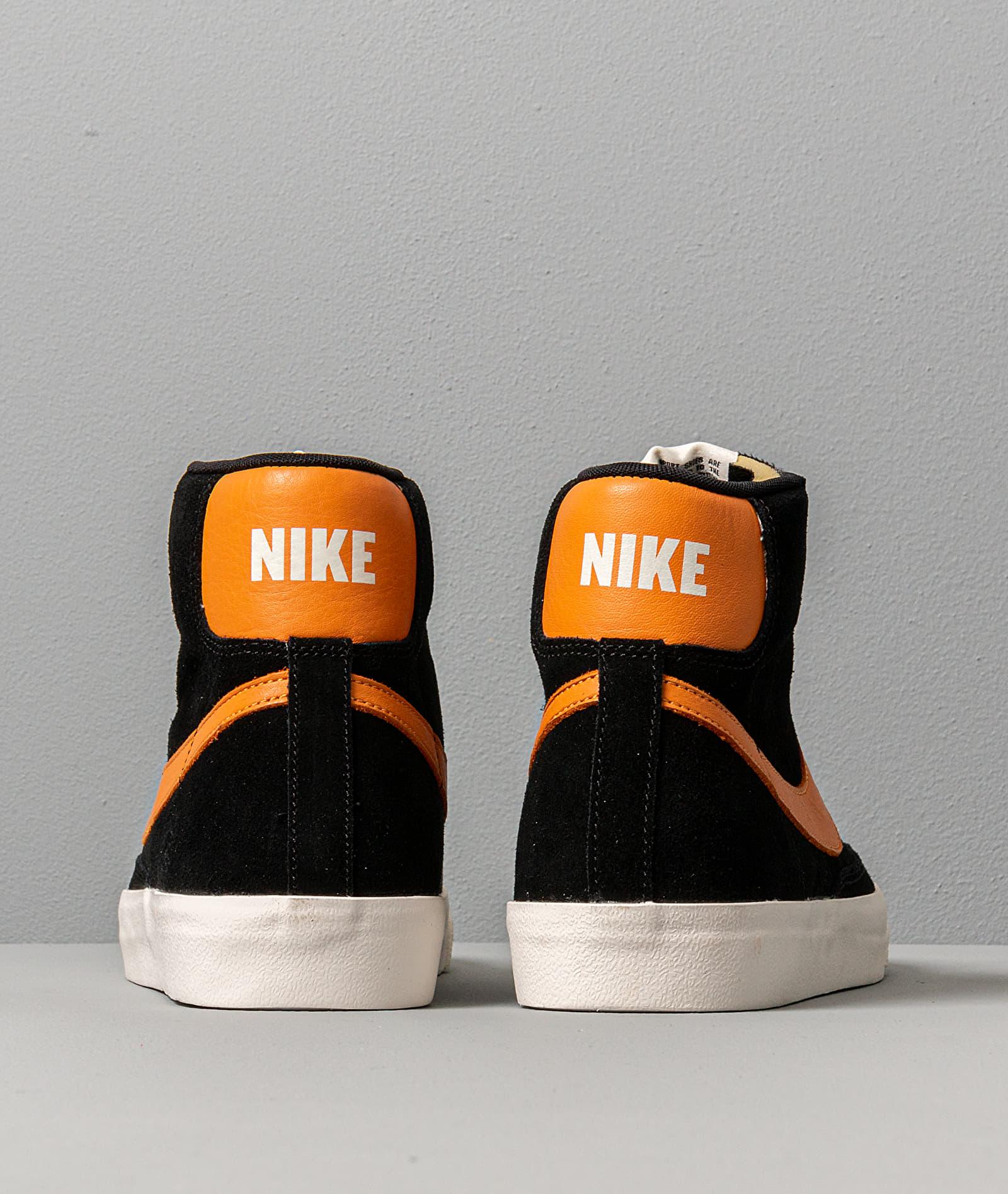 blazer mid 77 black amber