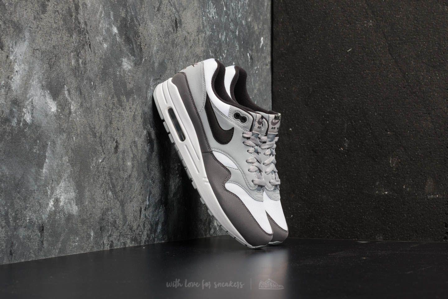 air max 1 wolf grey black white