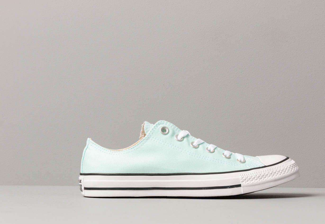 converse chuck taylor light blue
