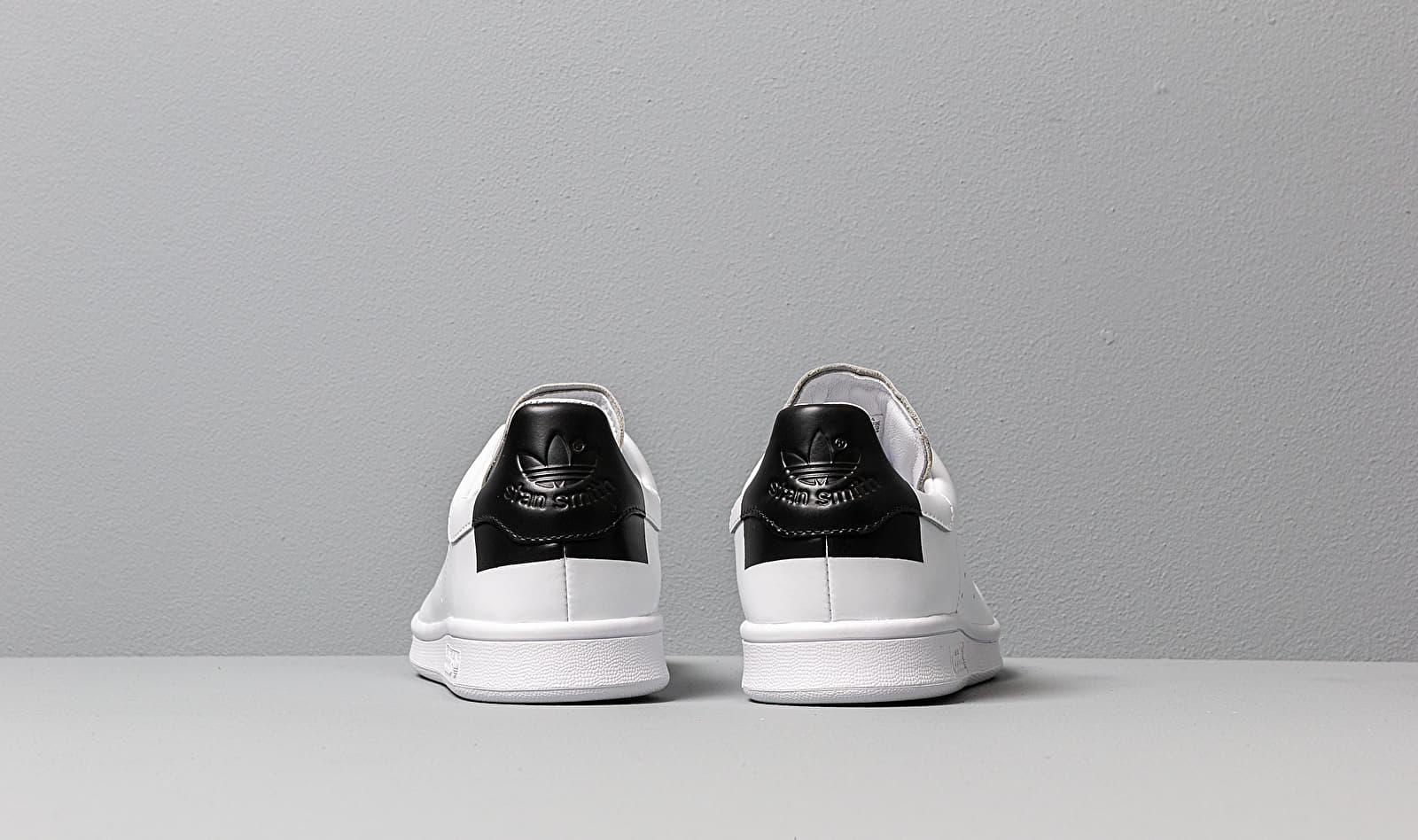 stan smith core black