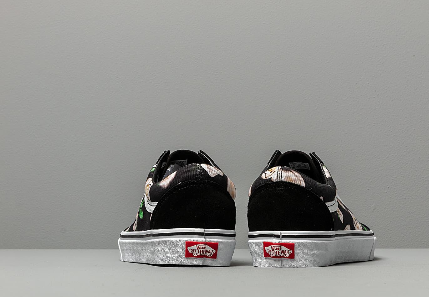 ua old skool lux floral sneaker