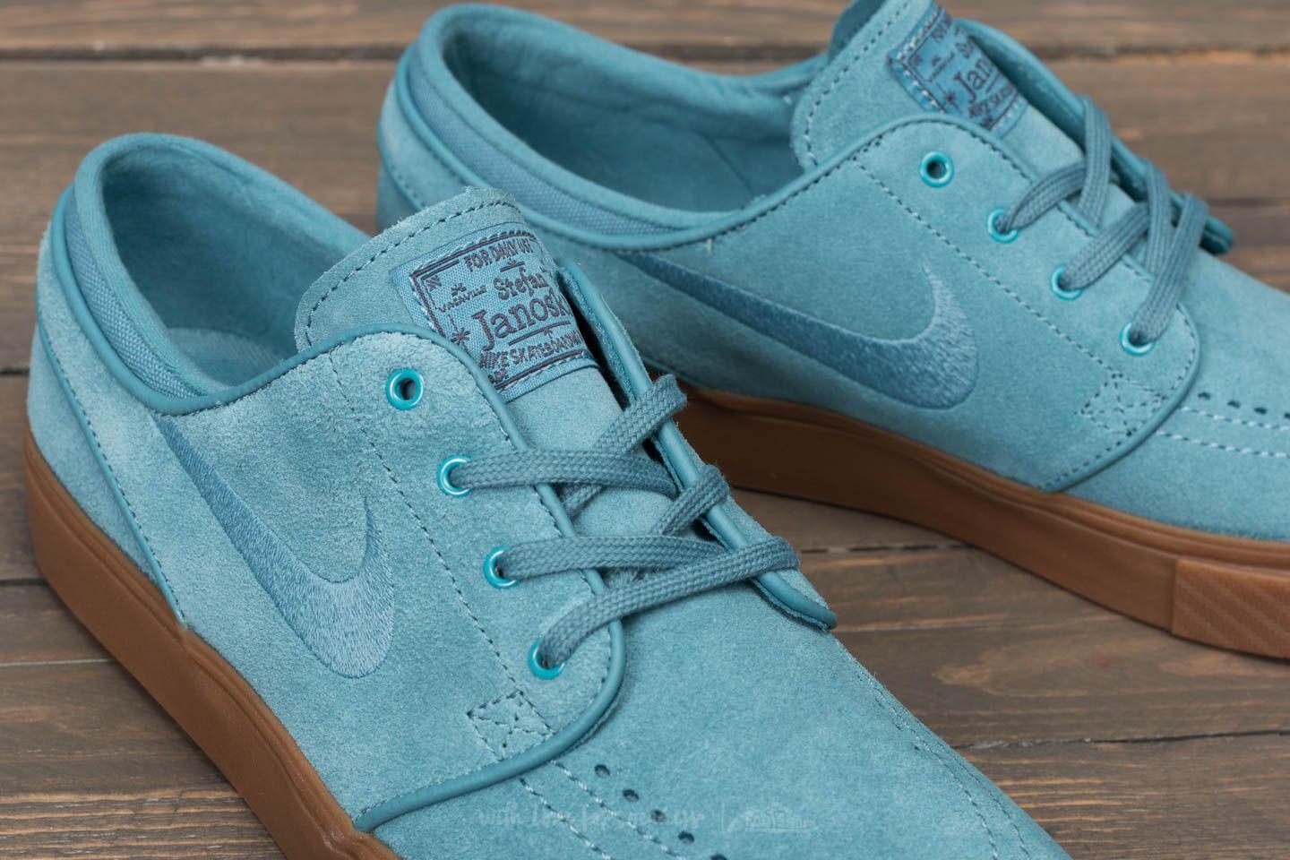 nike janoski aqua