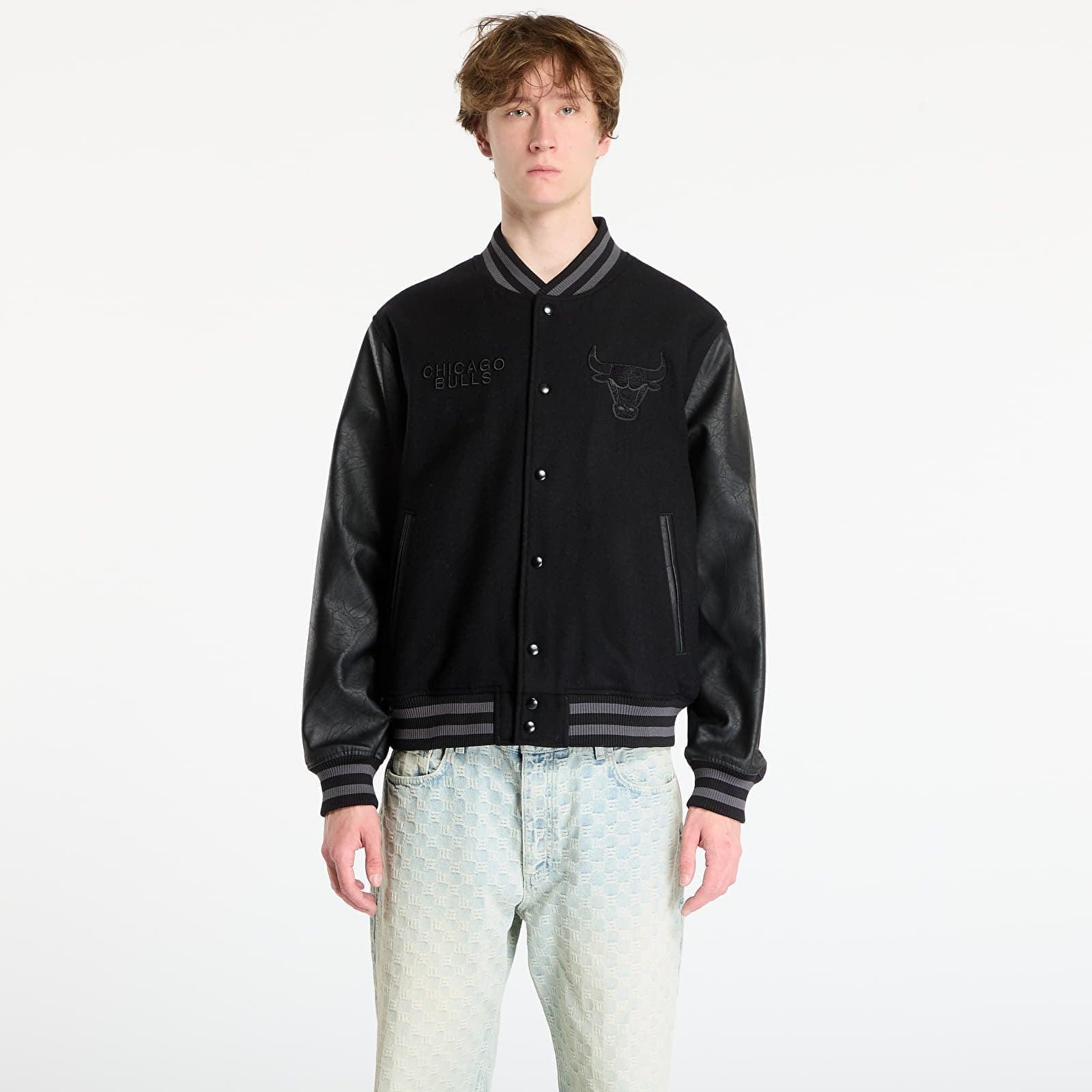 KTZ Jacket Nba Chicago Bulls Tonal Patch Varsity Jacket in Black 