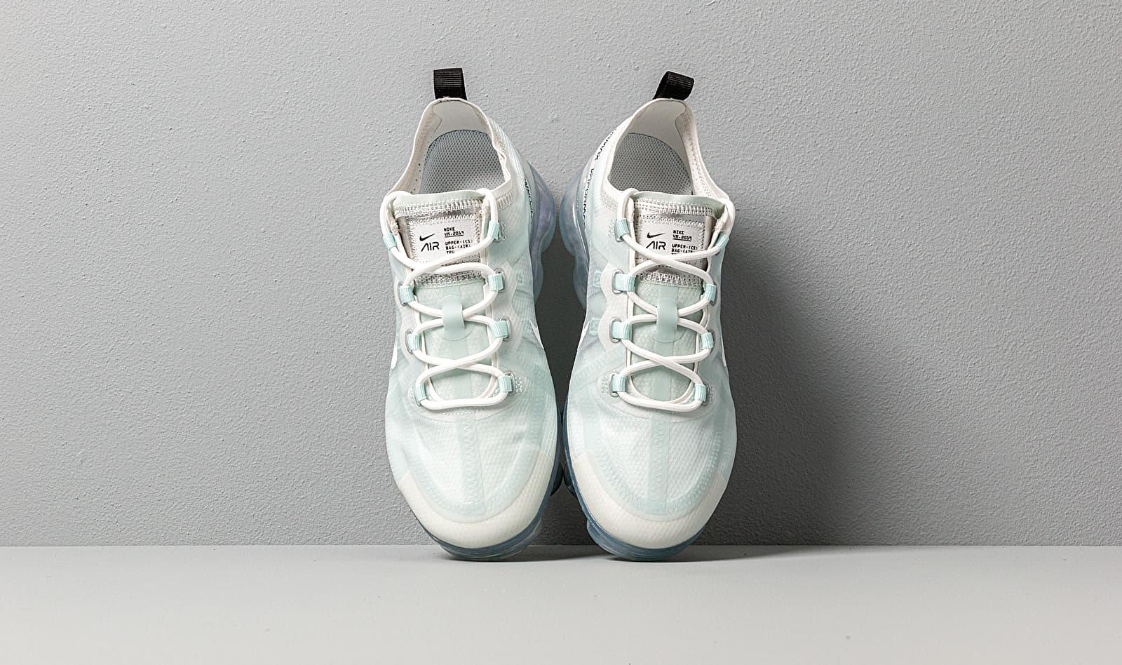 vapormax ghost aqua