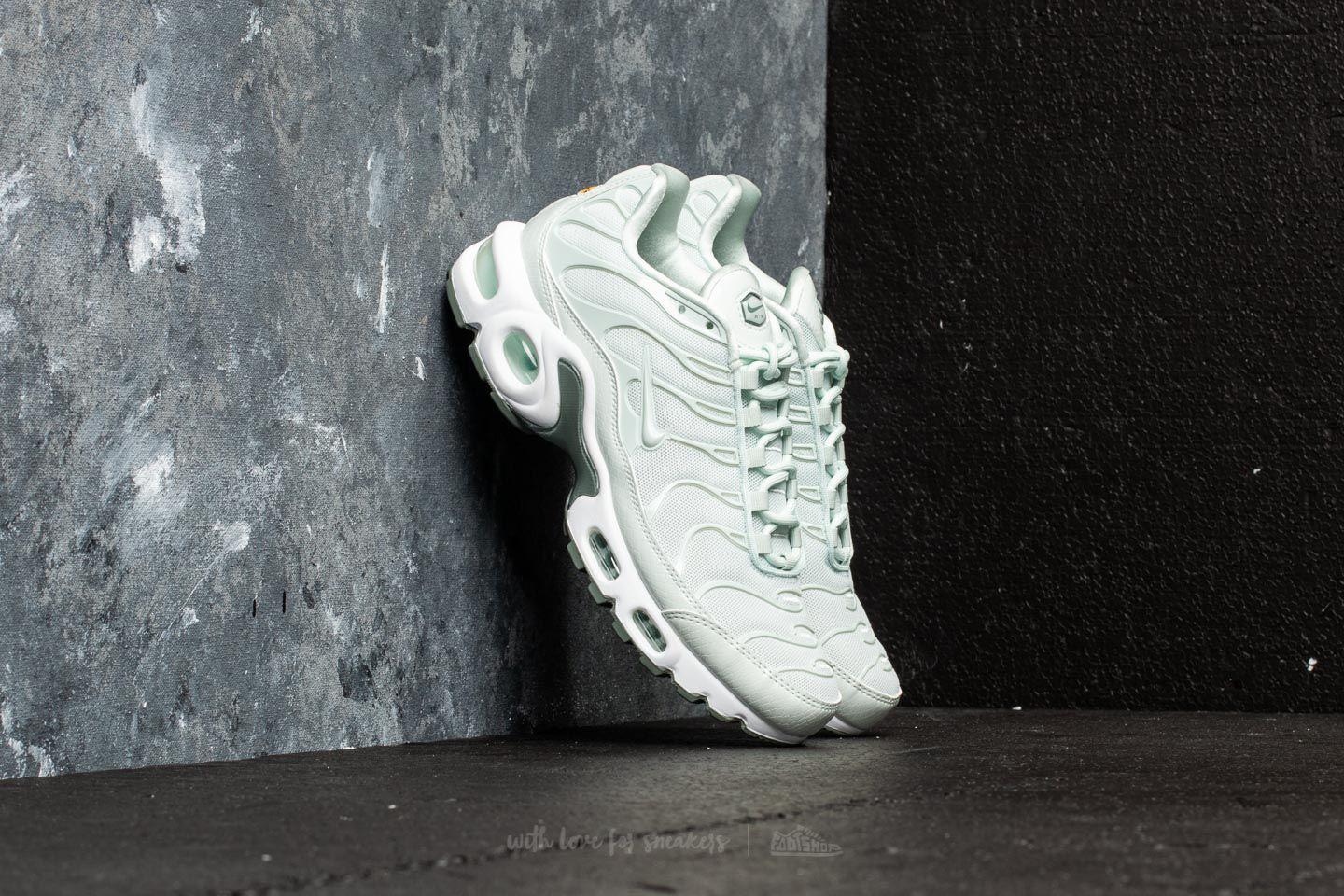 nike sportswear wmns air max plus se