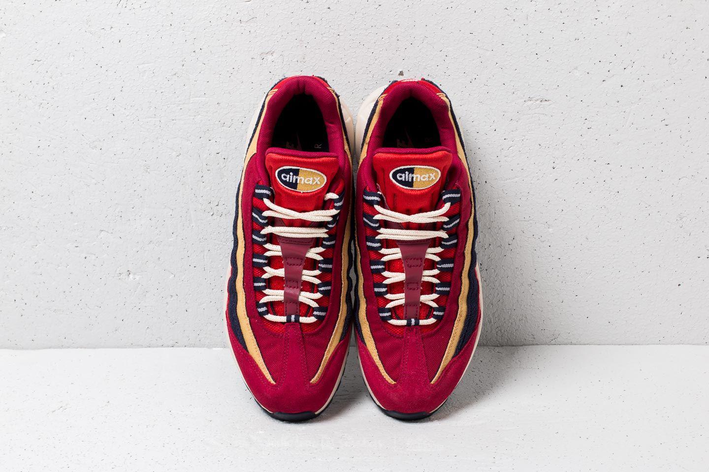 Nike Suede Air Max 95 Premium Red Crush/ Provence Purple for Men | Lyst