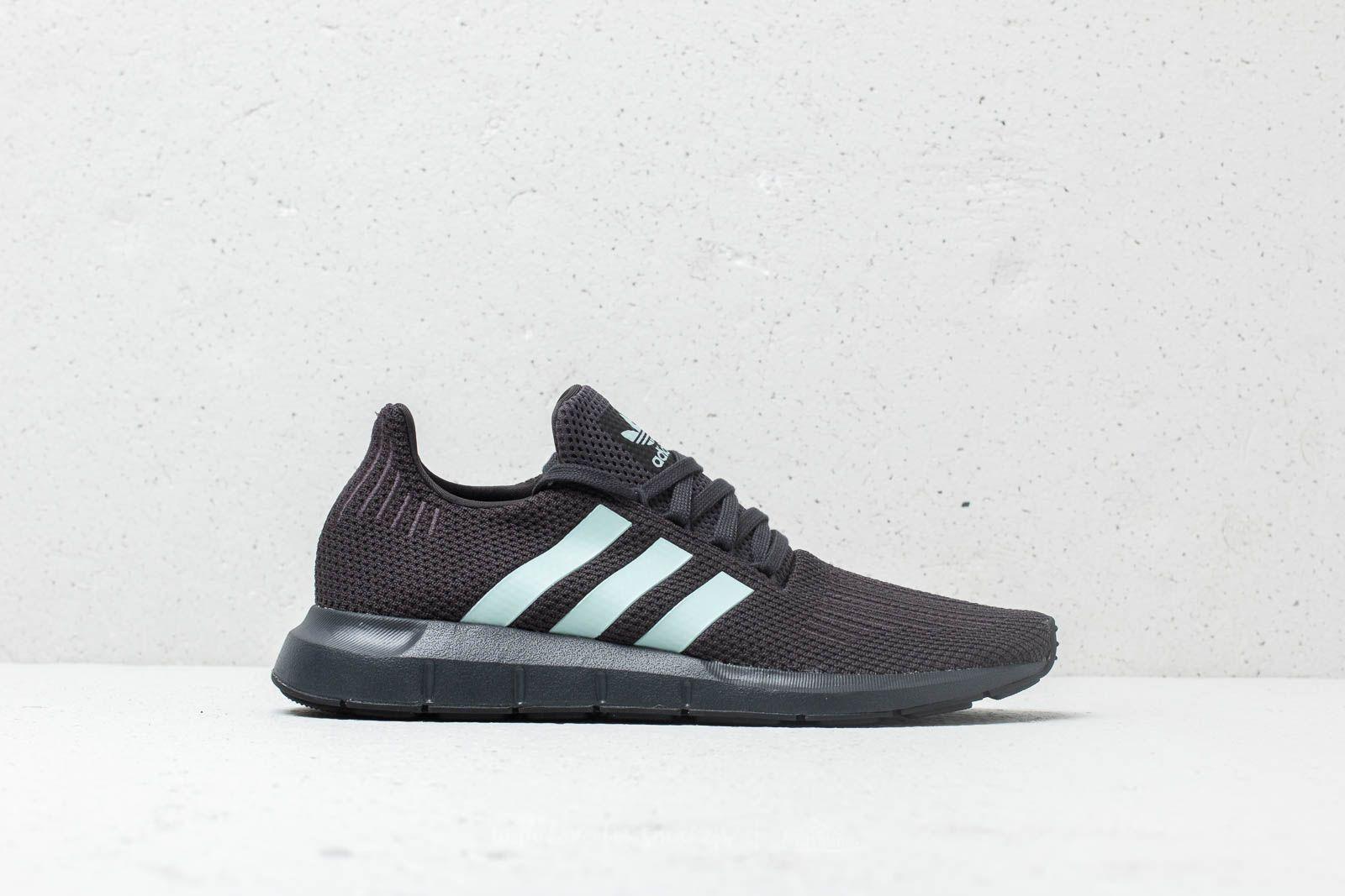 adidas swift run green and black