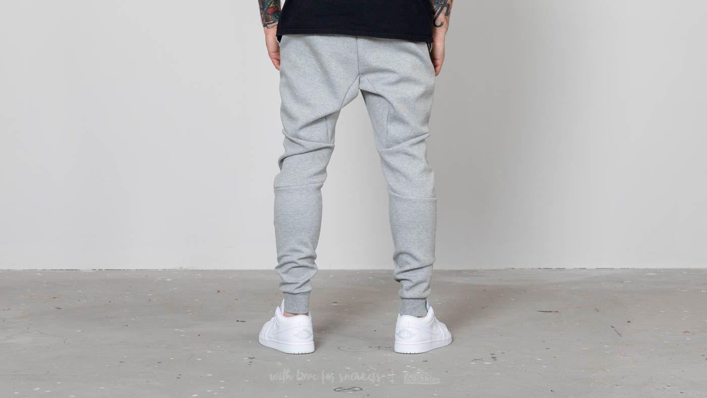 gray nike tech fleece joggers