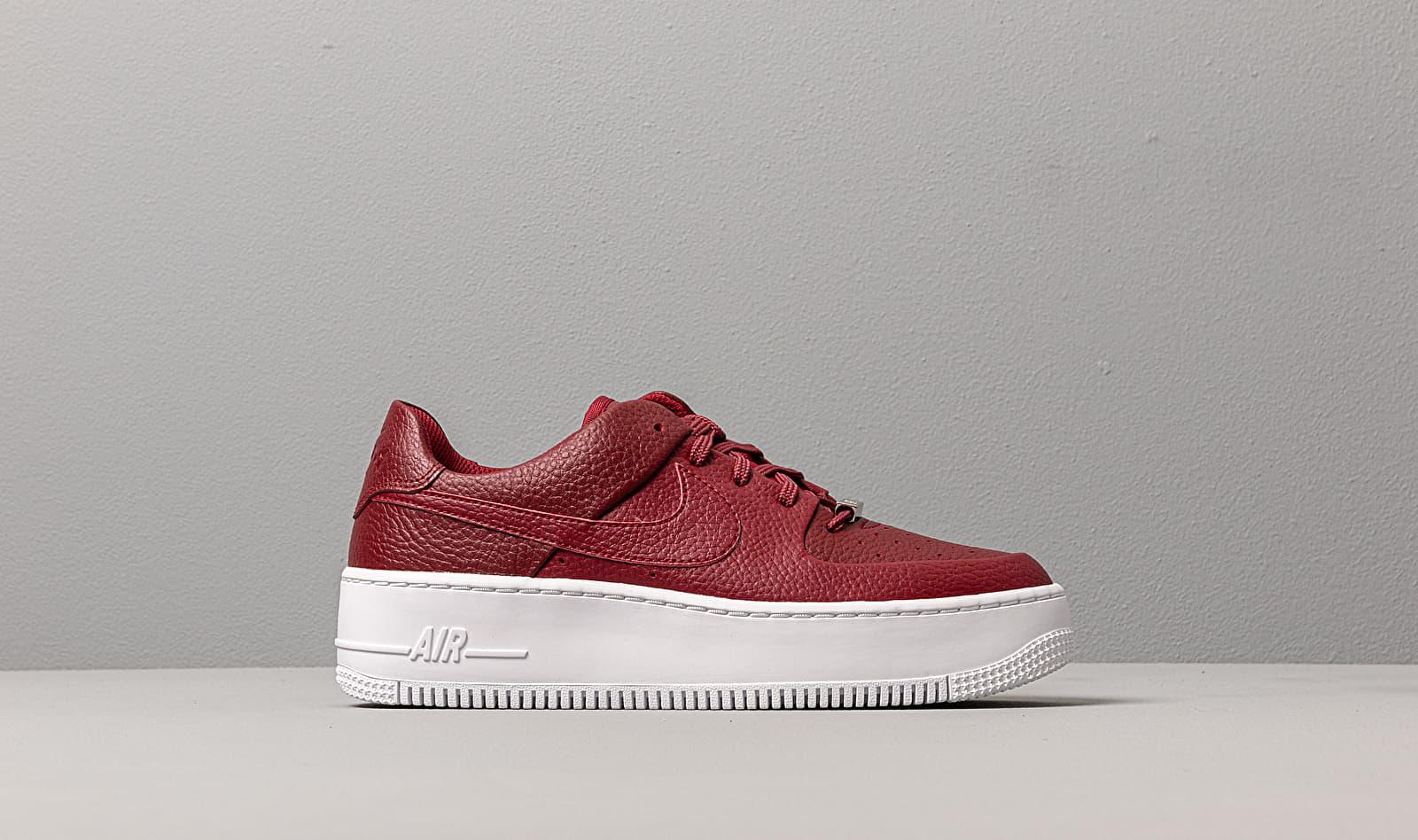 Nike Leather Air Force 1 Sage Low - Shoes in Red - Lyst