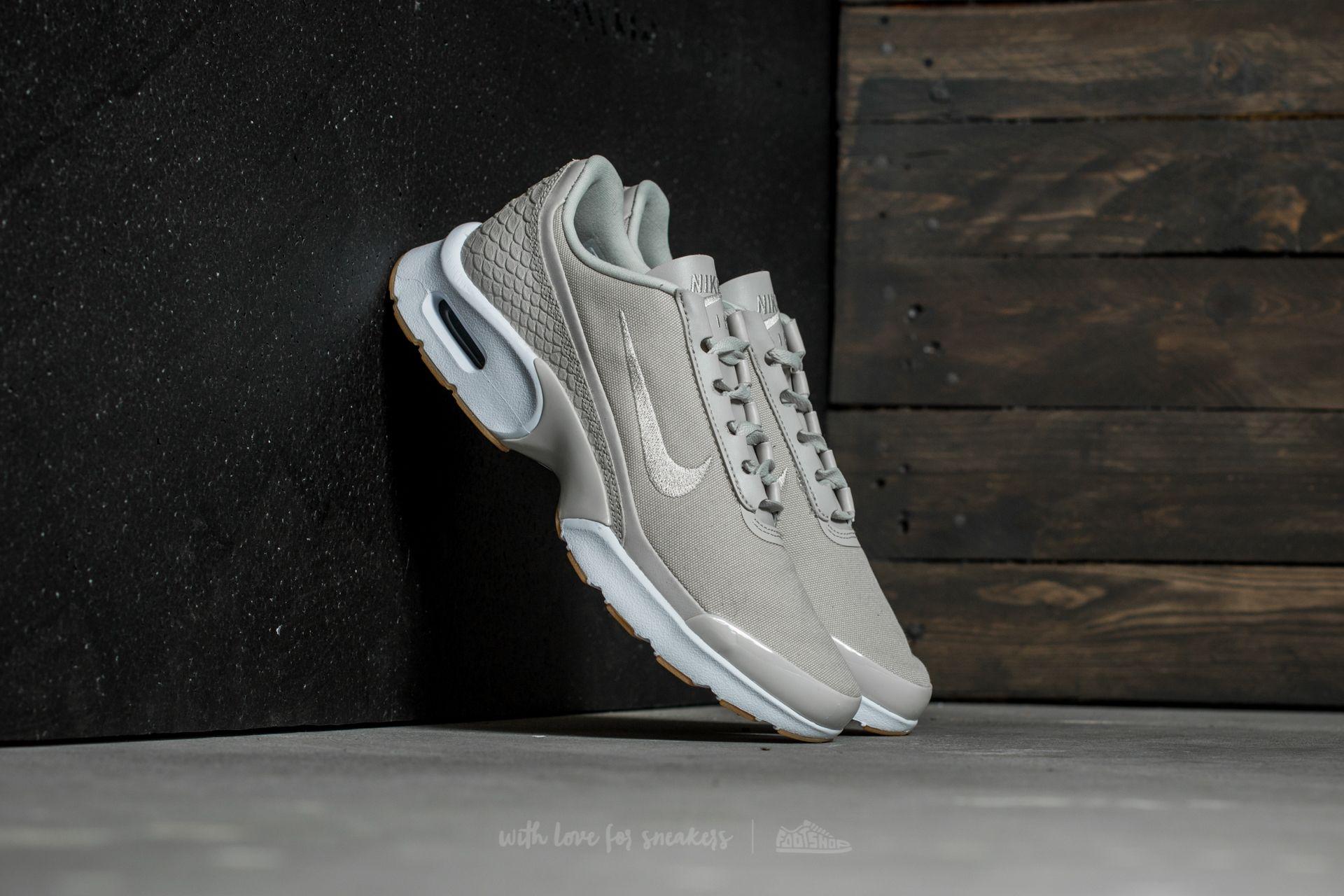 nike air max jewell light bone
