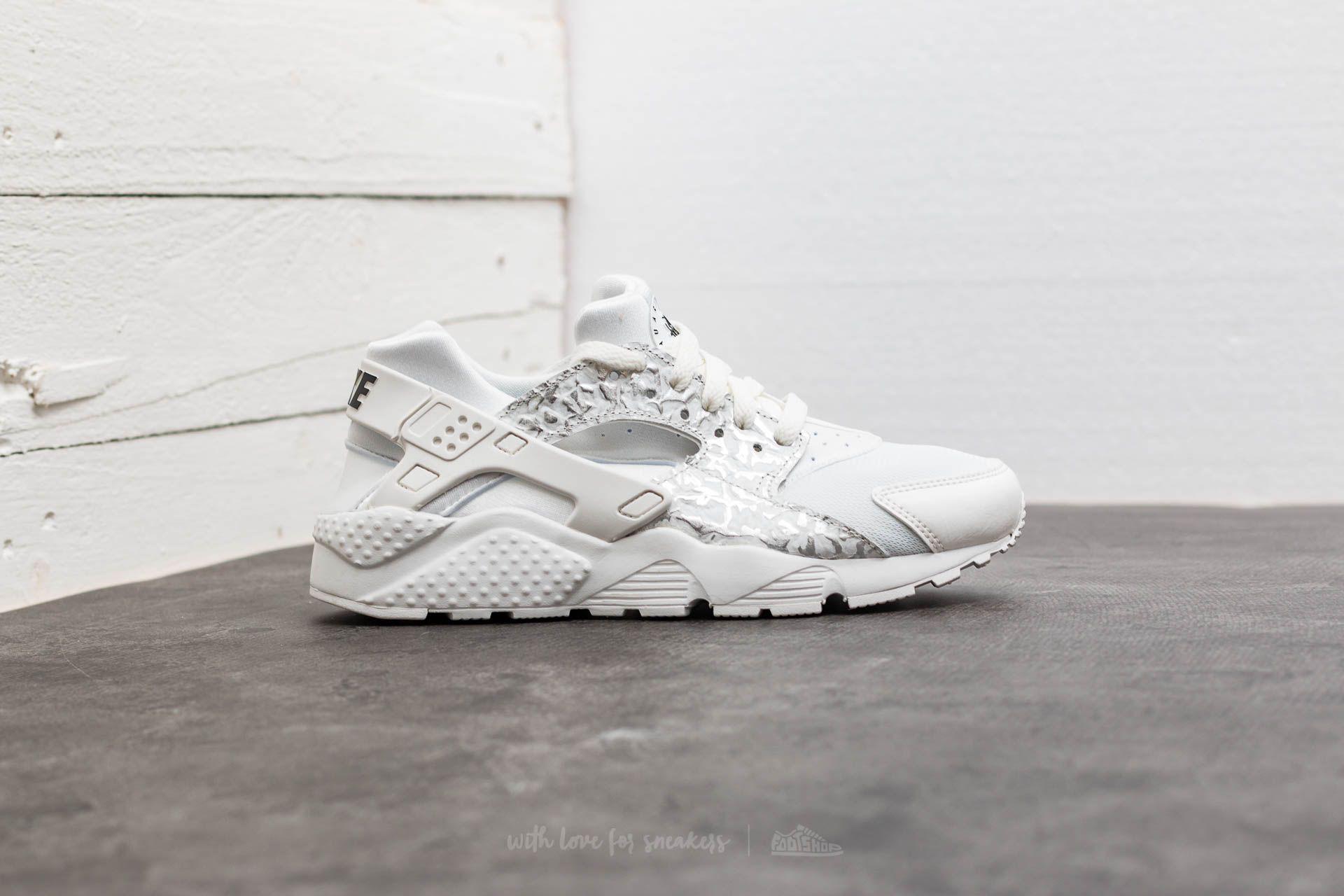 nike huarache silver and white nike huarache silver and white