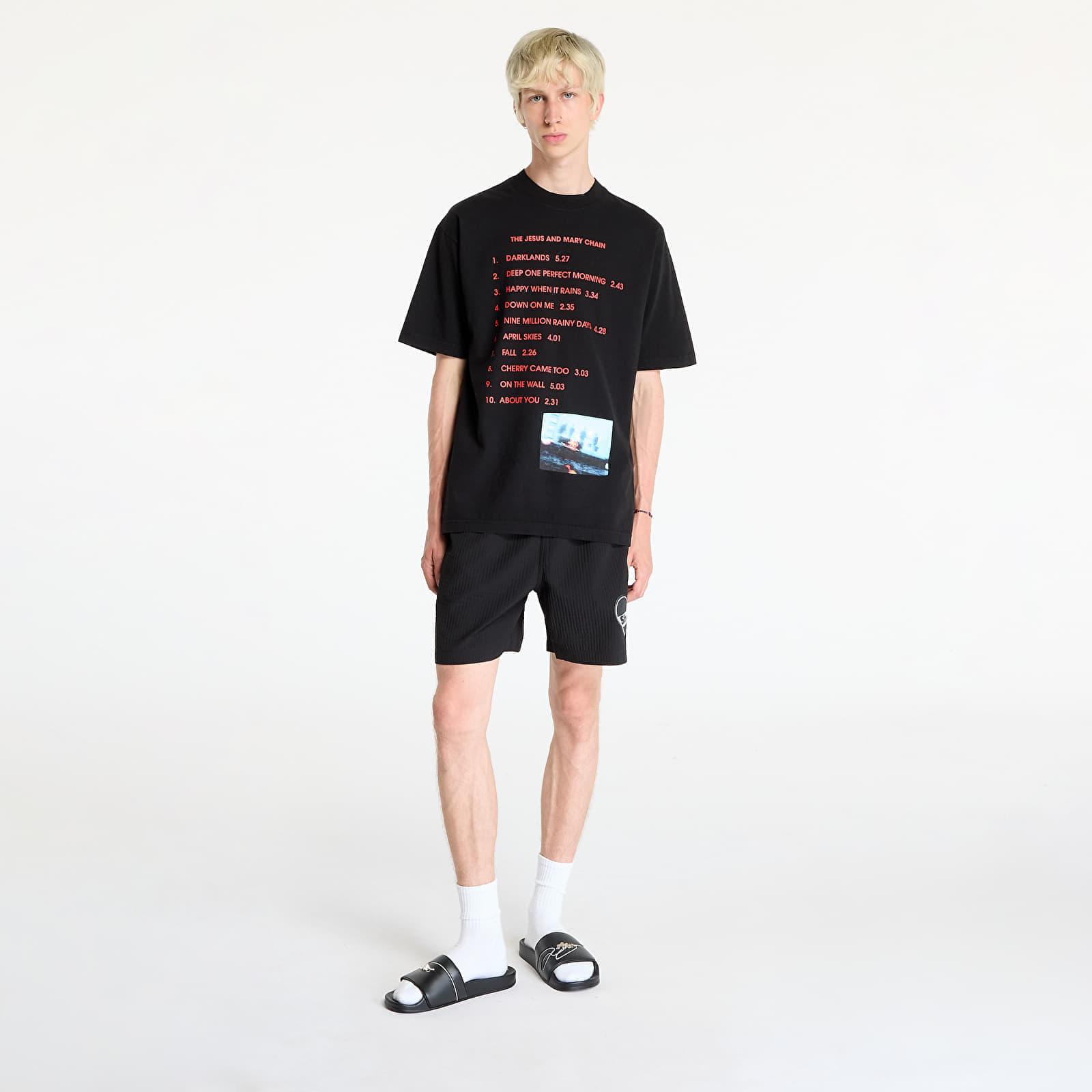 【PLEASURES】 DARKLANDS T-SHIRT Black T-shirts PLEASURES Darklands T-Shirt Black | Footshop