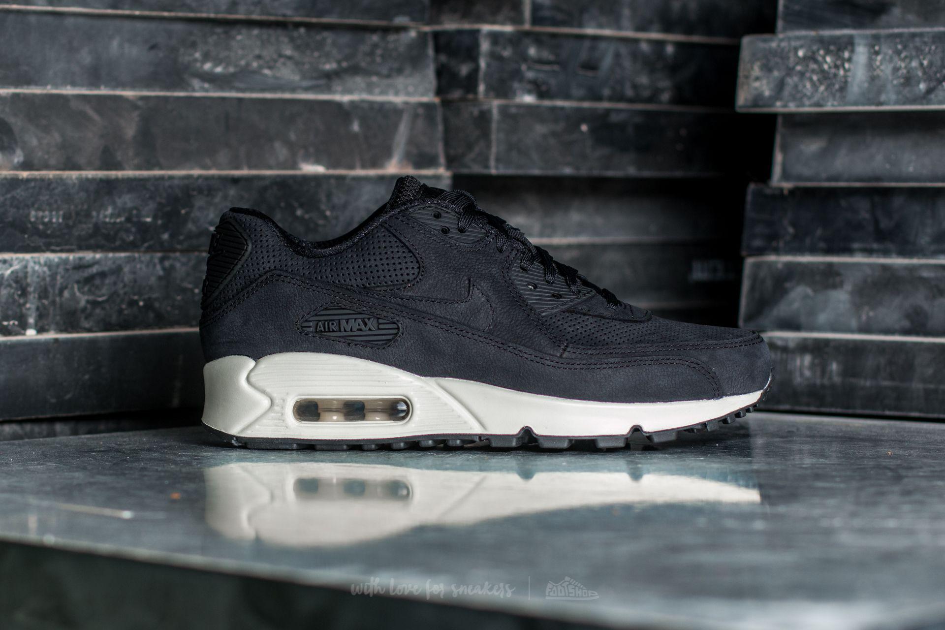 NIKE WMNS AIR MAX 90 PINNACLE SHOE NIKE WMNS AIR MAX 90 PINNACLE SHOE