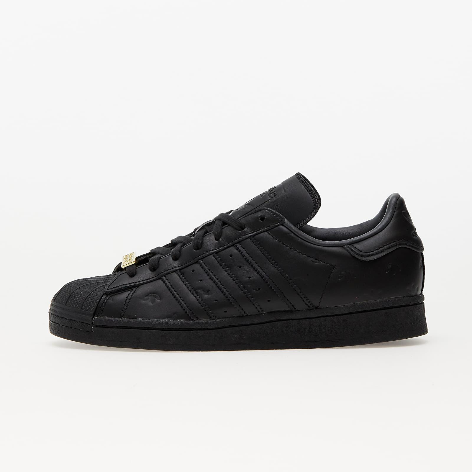 adidas superstar black core