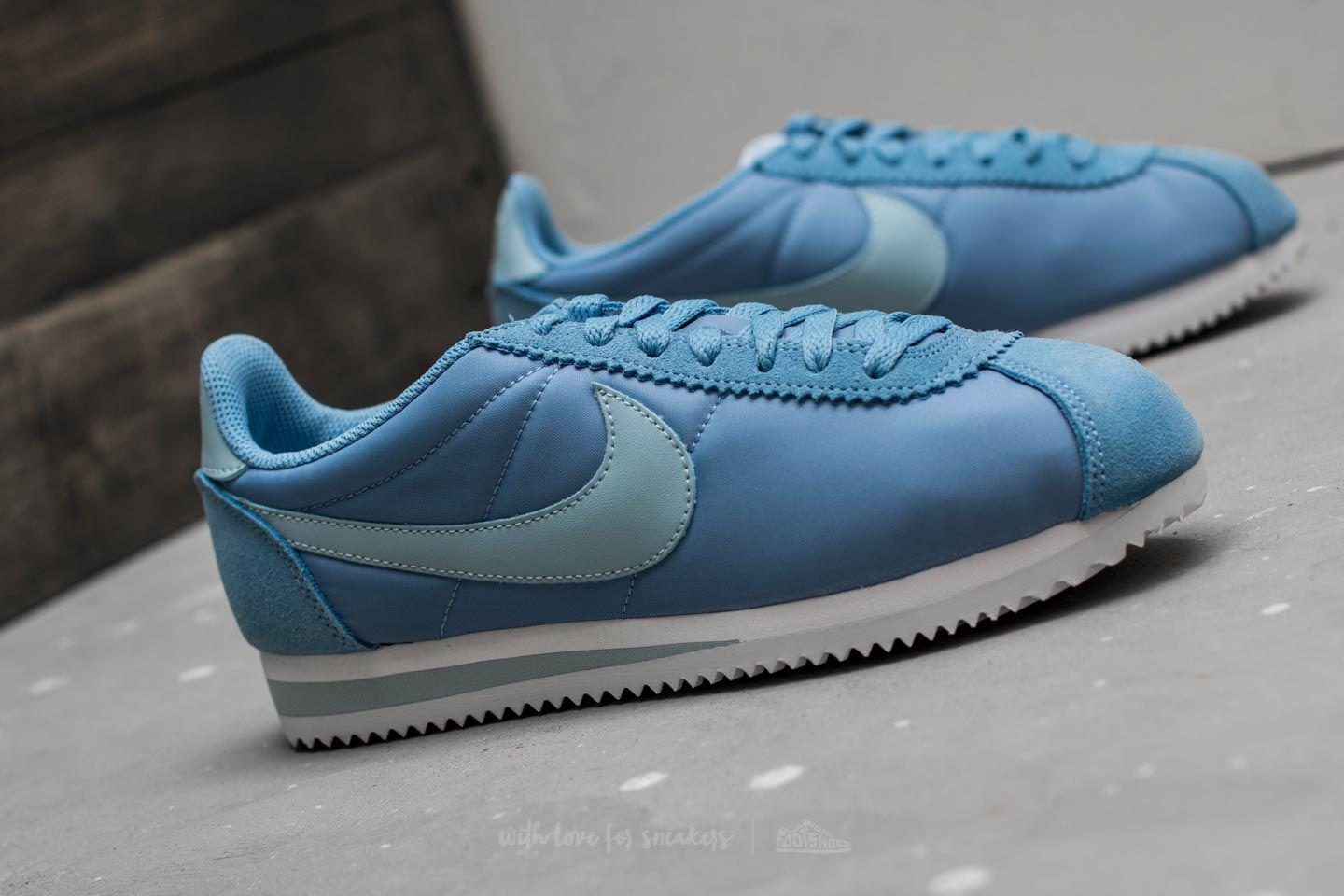 Nike Synthetic Wmns Classic Cortez Nylon December Sky/ Light Armory Blue -  Lyst