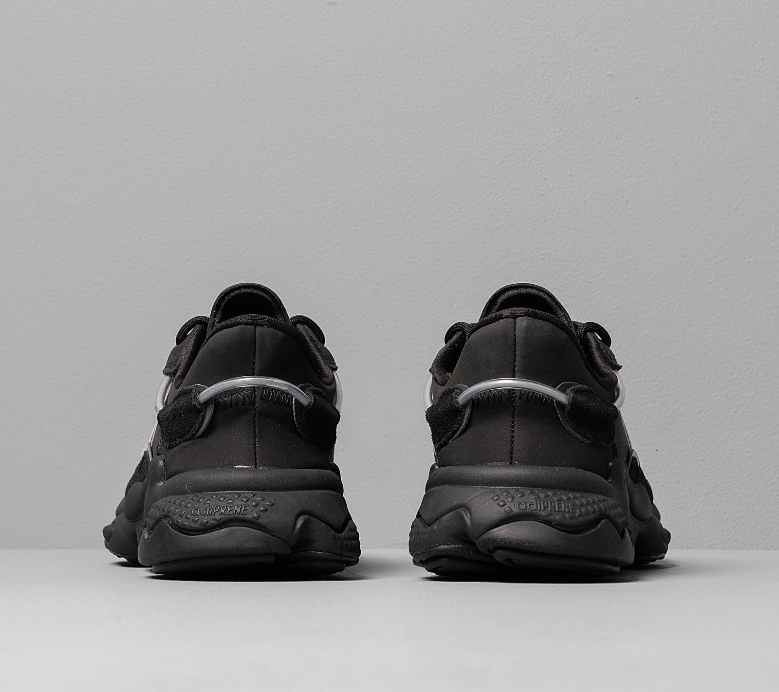 ozweego core black off white